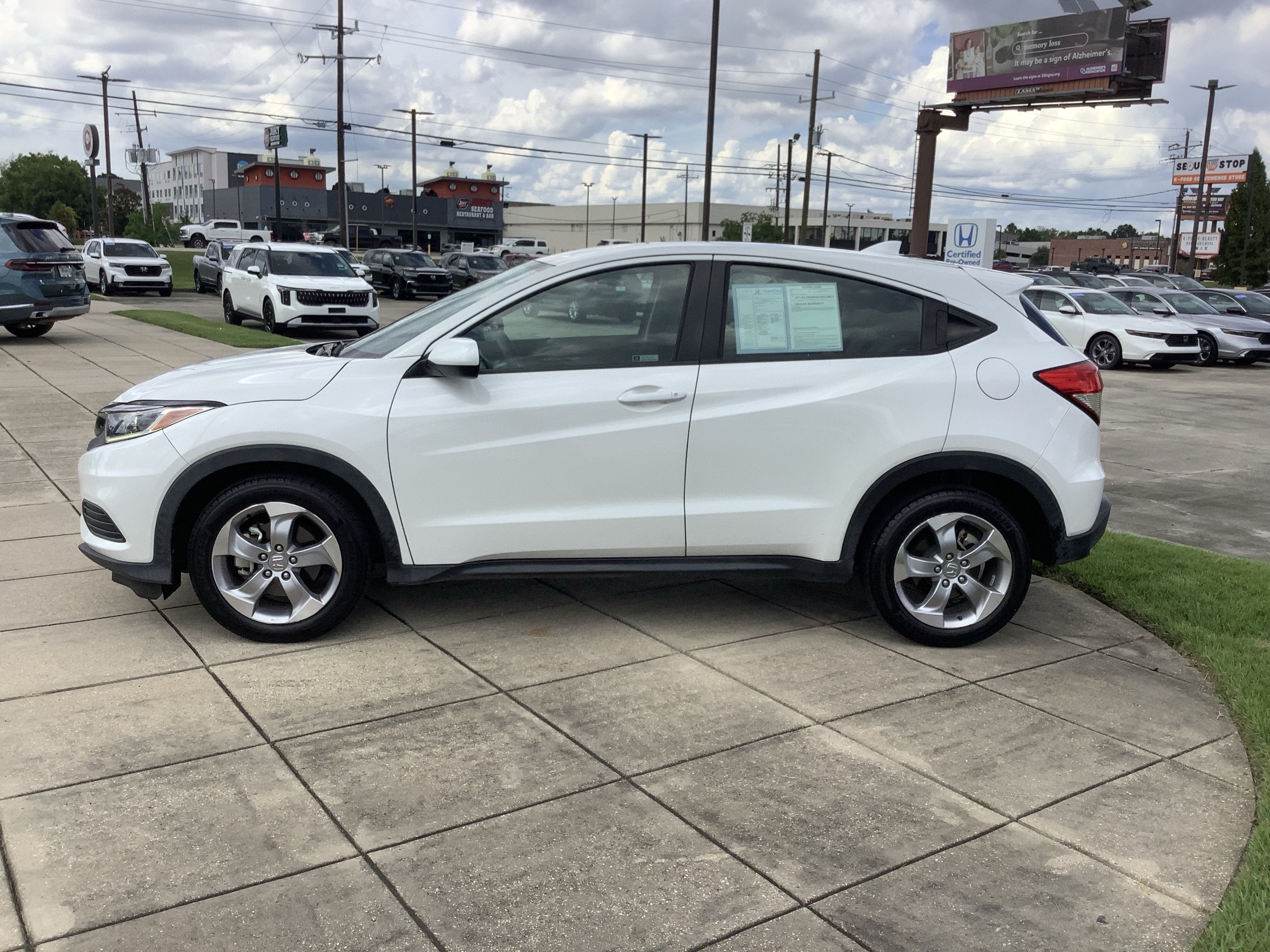 2022 Honda HR-V LX