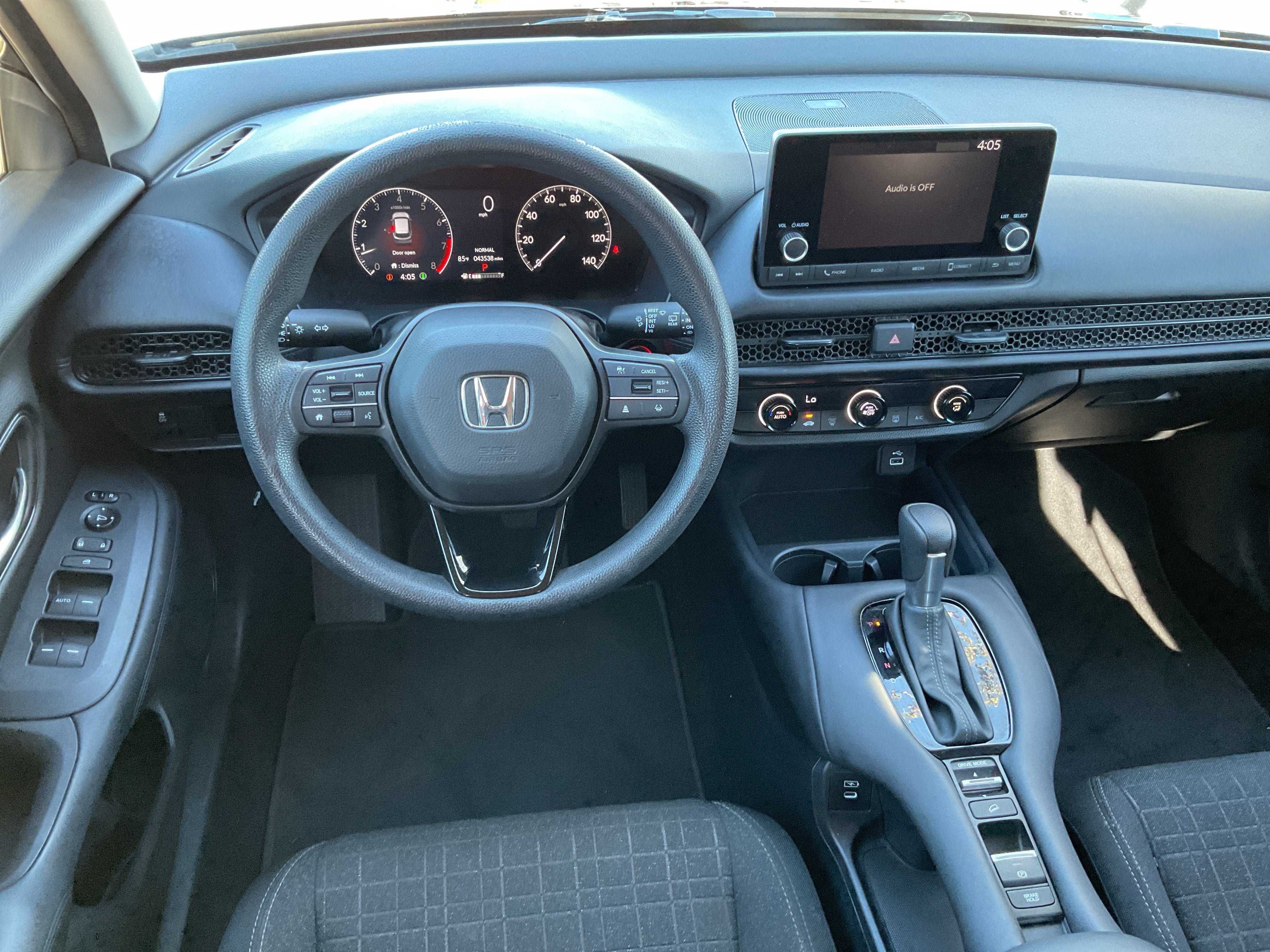 2025 Honda HR-V LX
