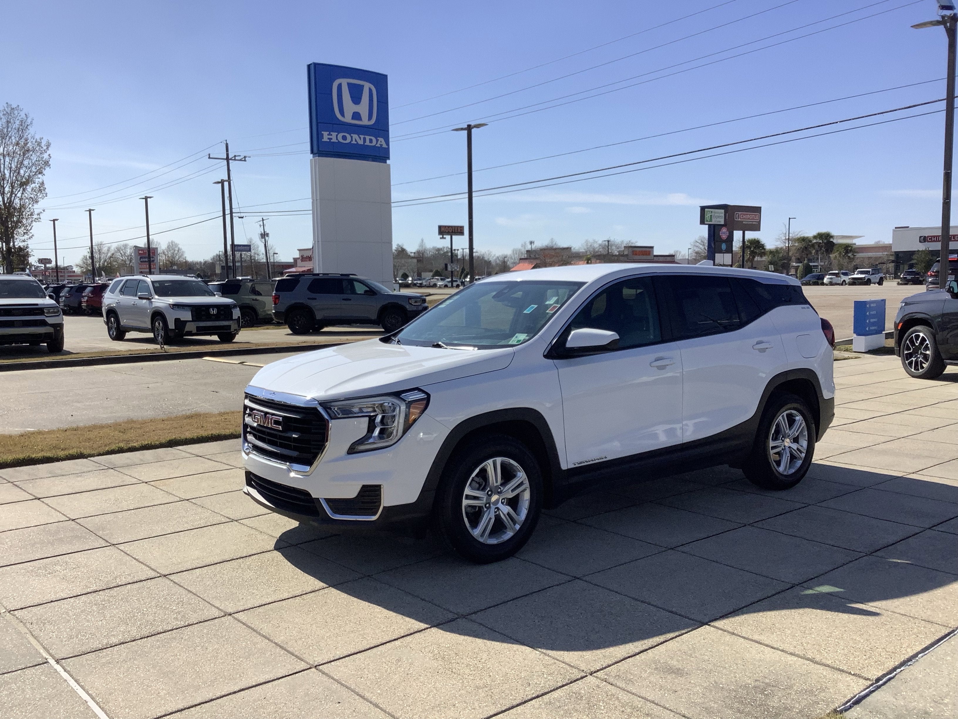 2024 GMC Terrain SLE