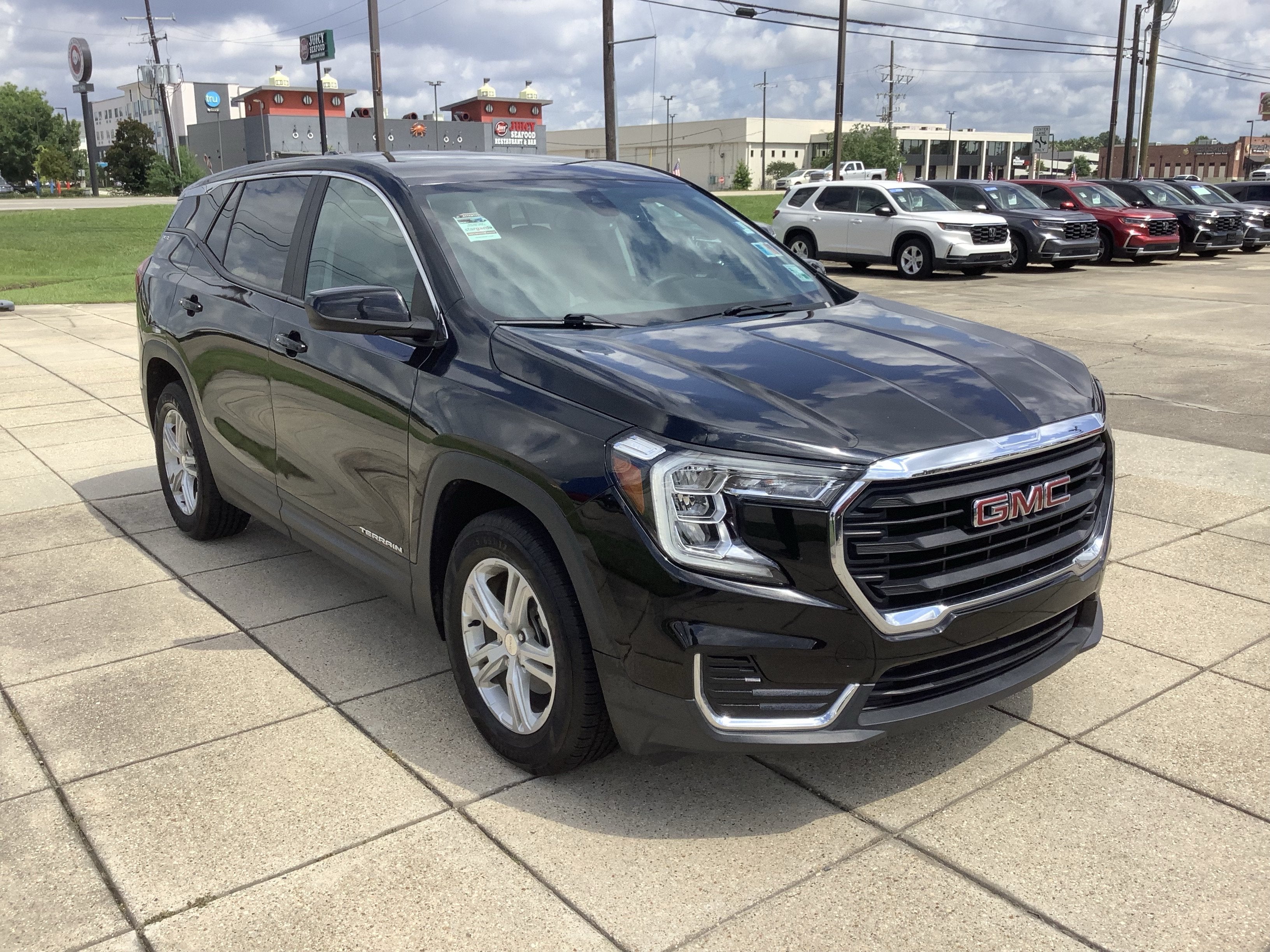 2022 GMC Terrain SLE