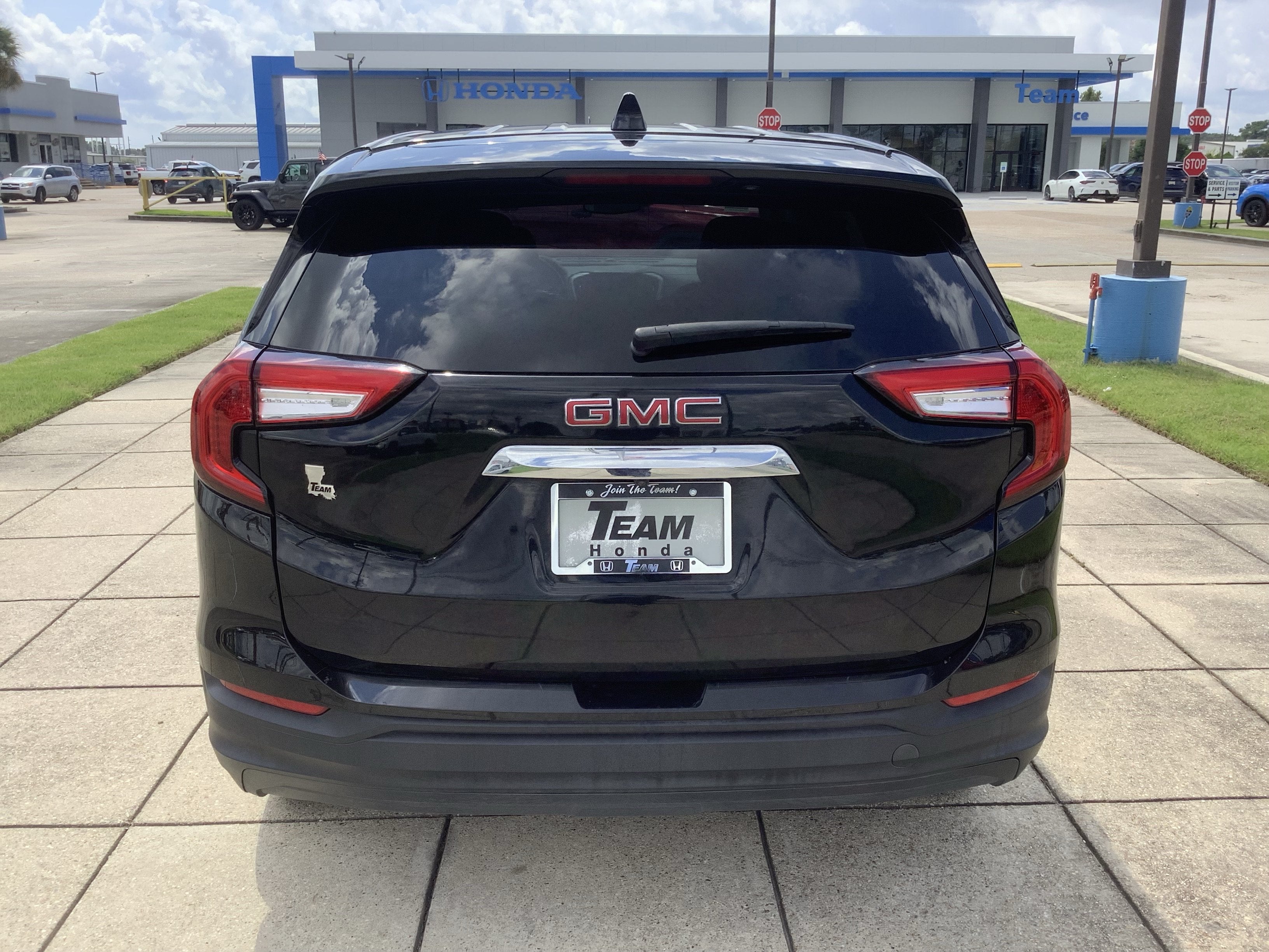 2022 GMC Terrain SLE