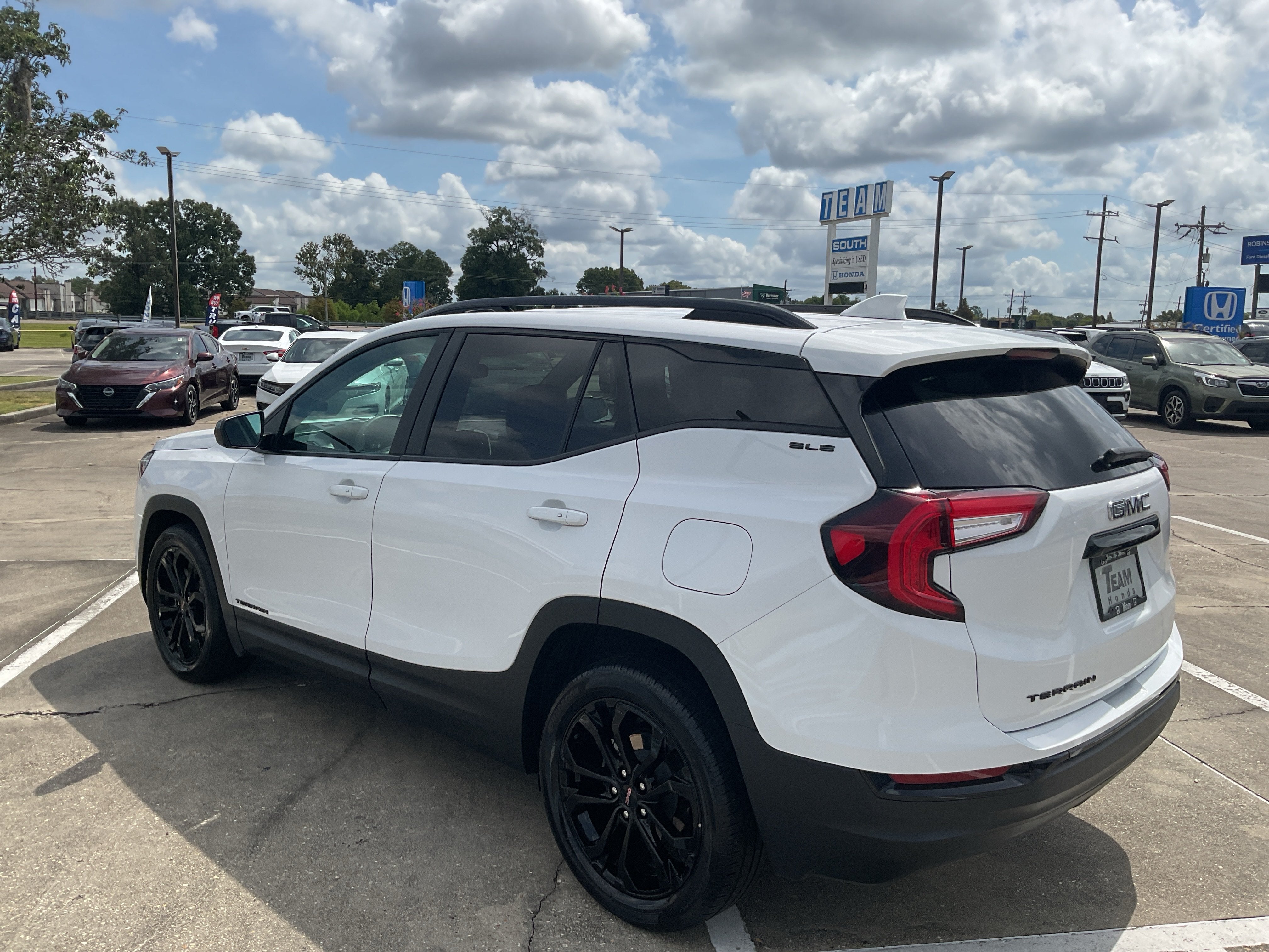 2022 GMC Terrain SLE