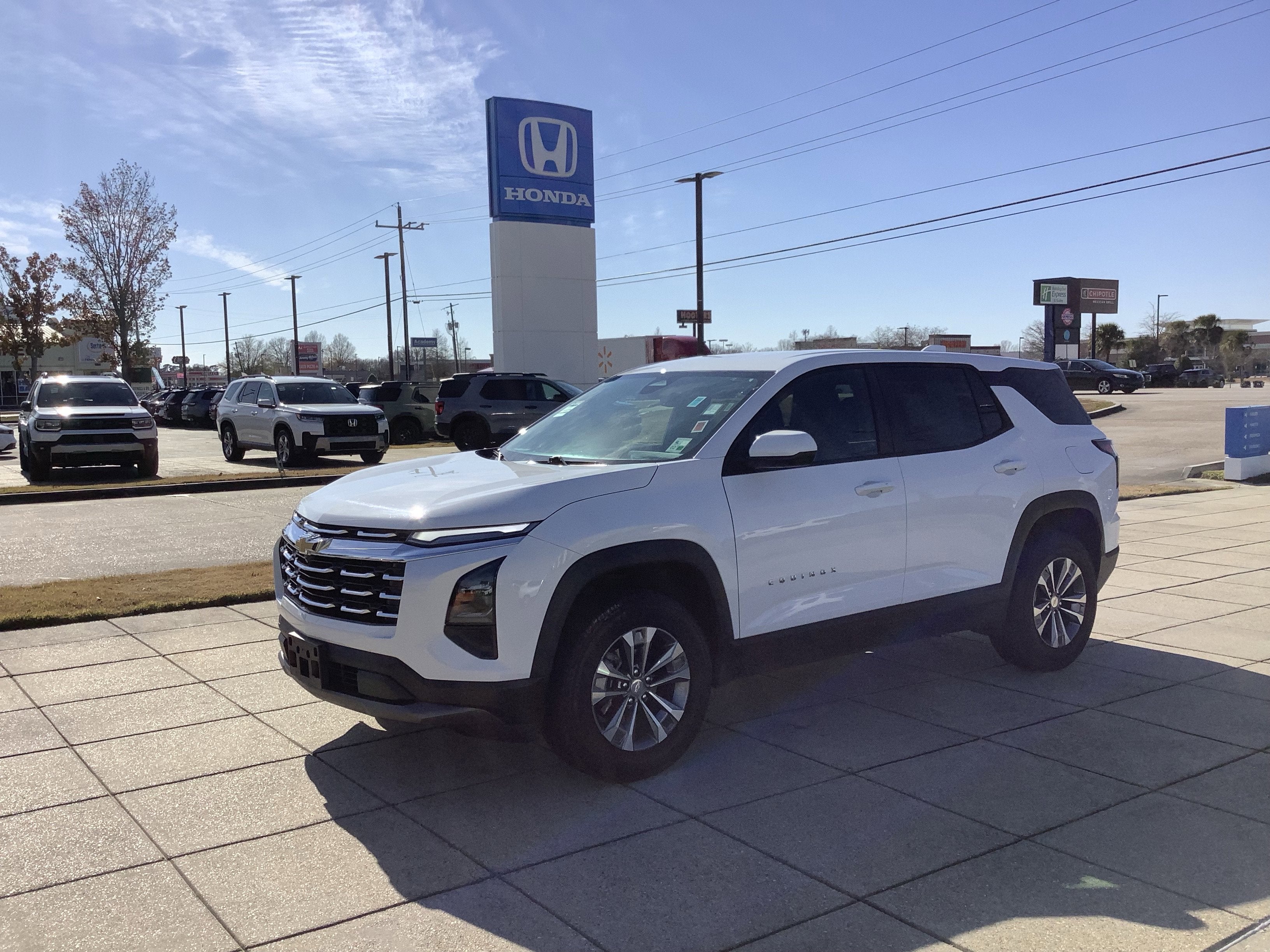 2025 Chevrolet Equinox FWD LT