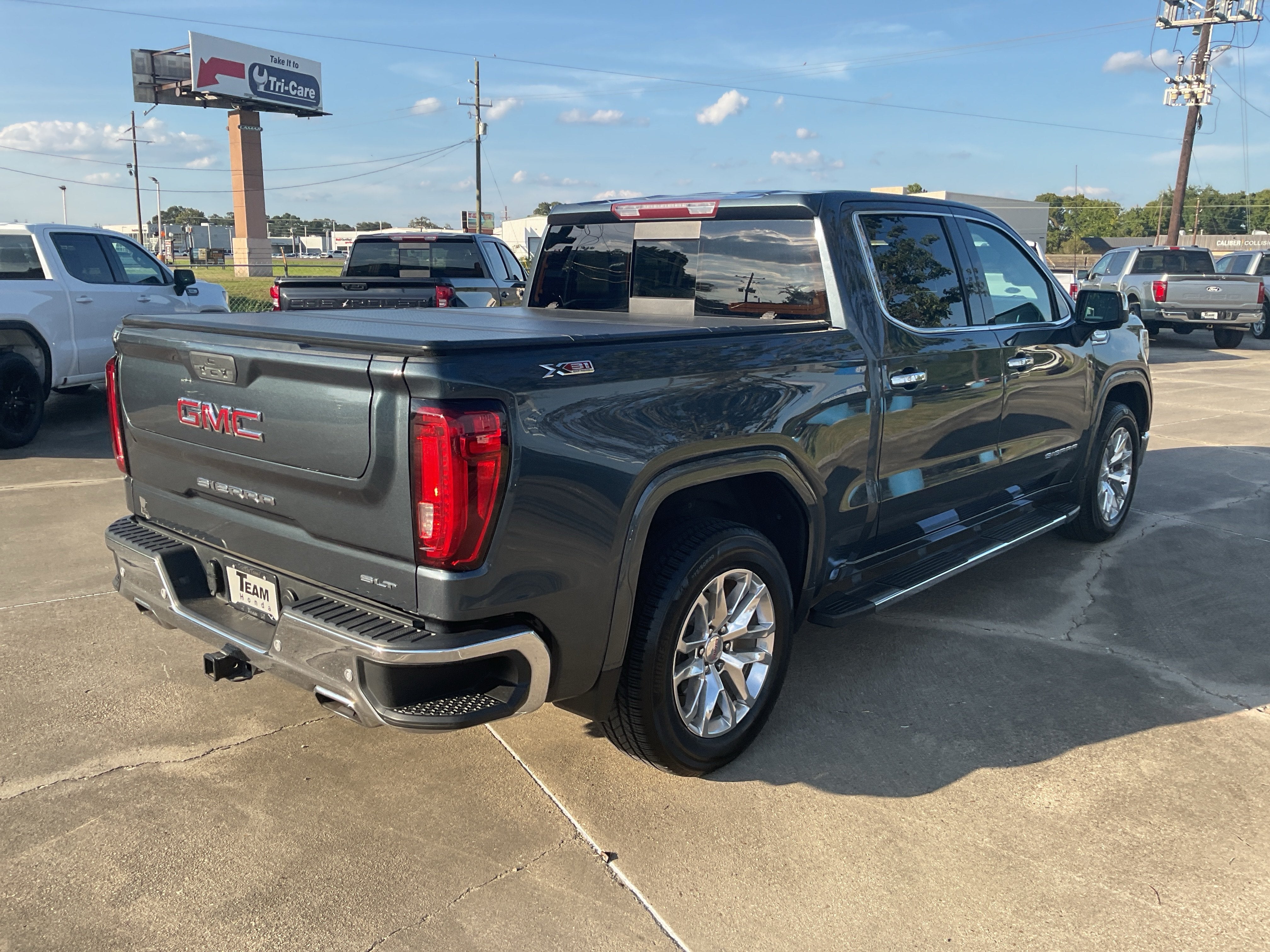 2020 GMC Sierra 1500 SLT