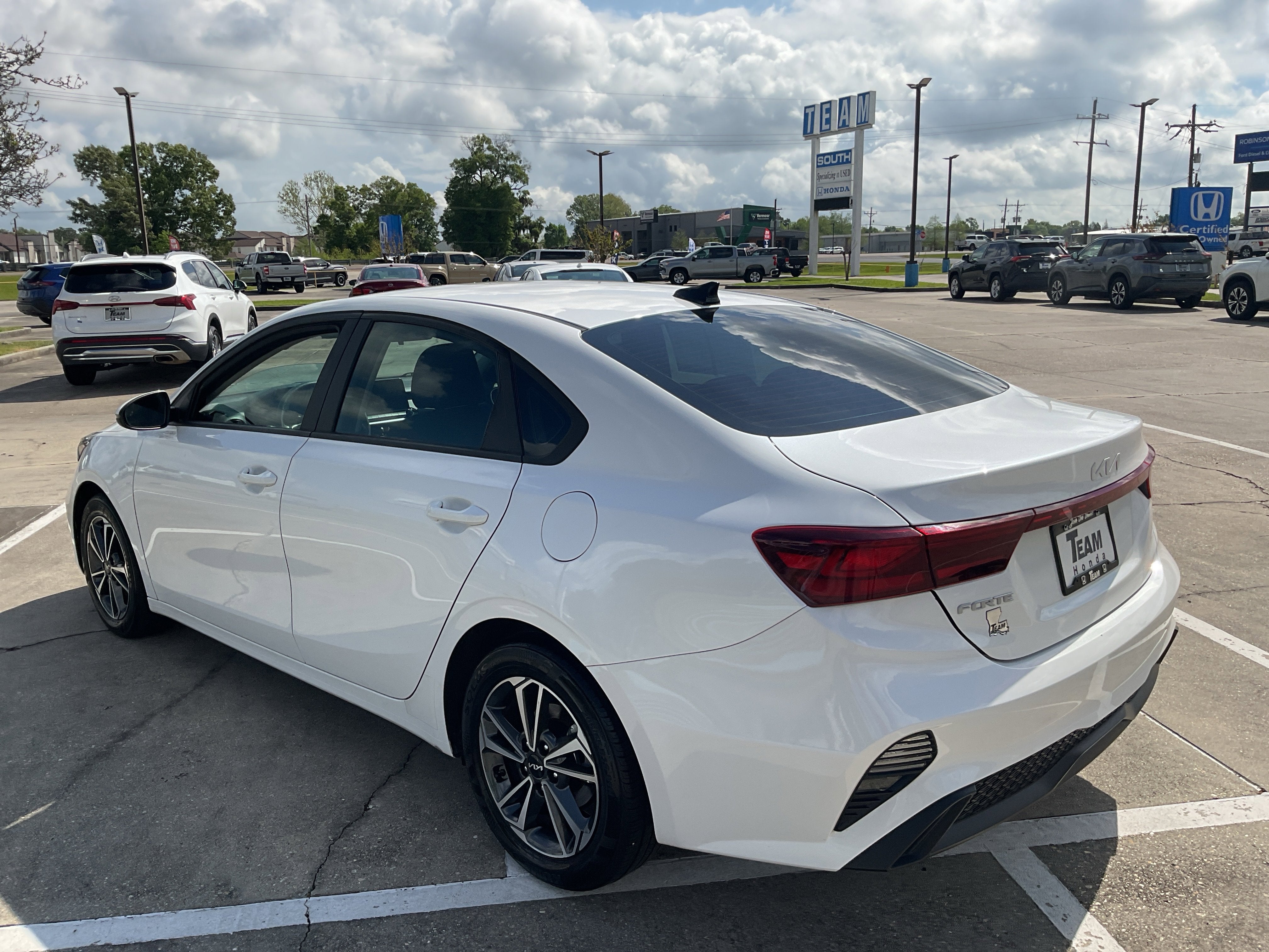 2023 Kia Forte LXS