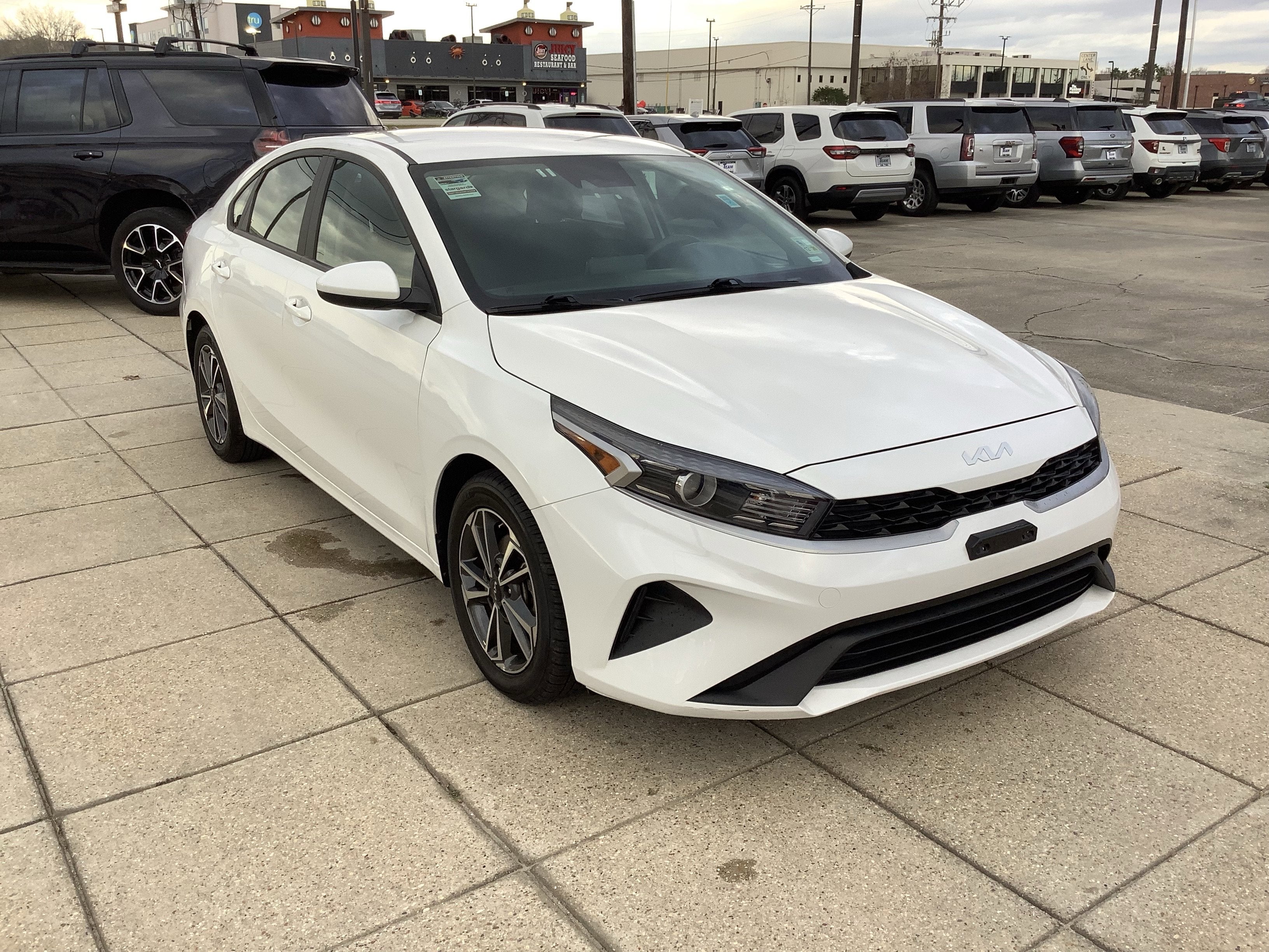 2023 Kia Forte LXS