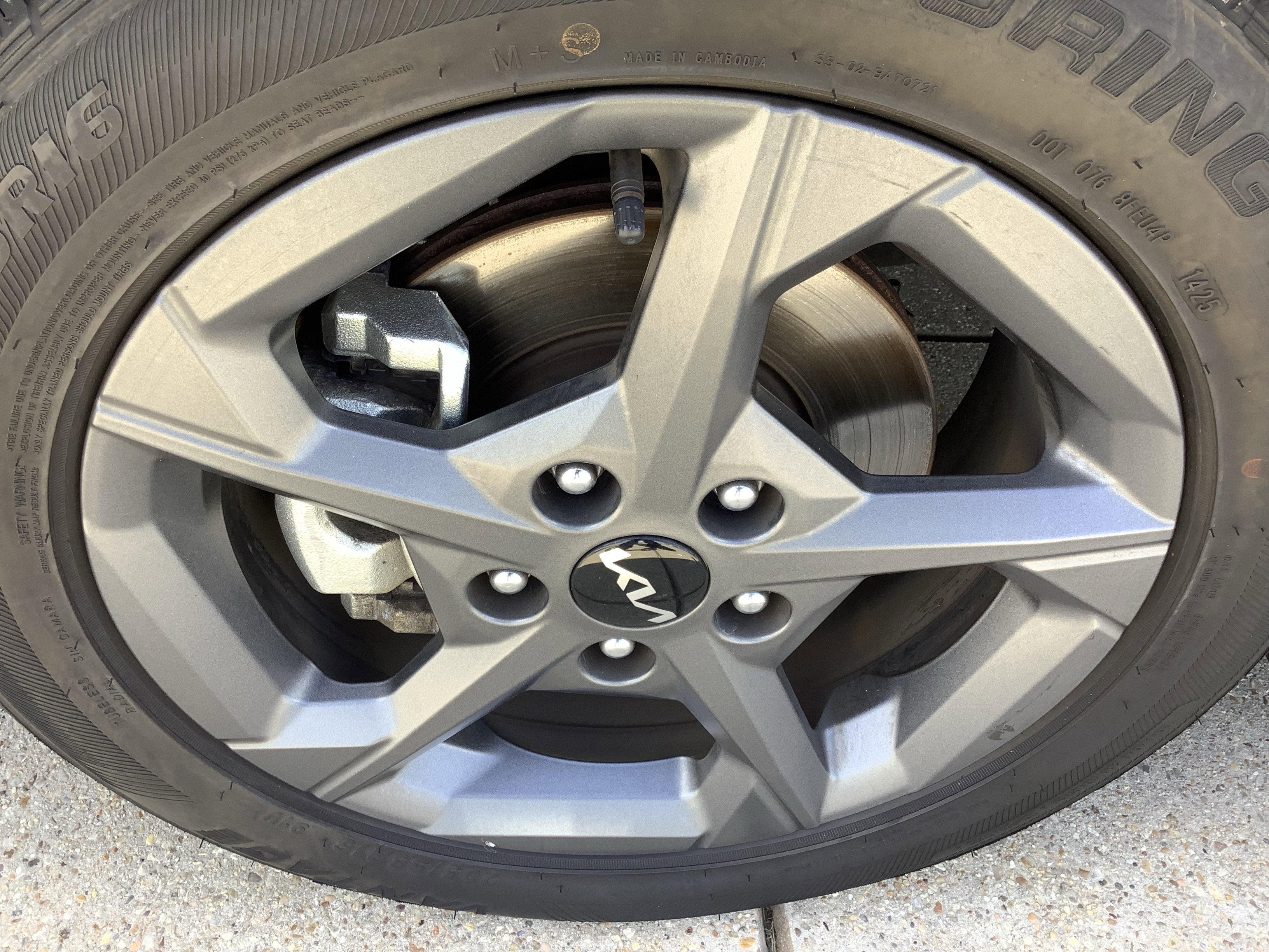 2025 Kia K4 LXS