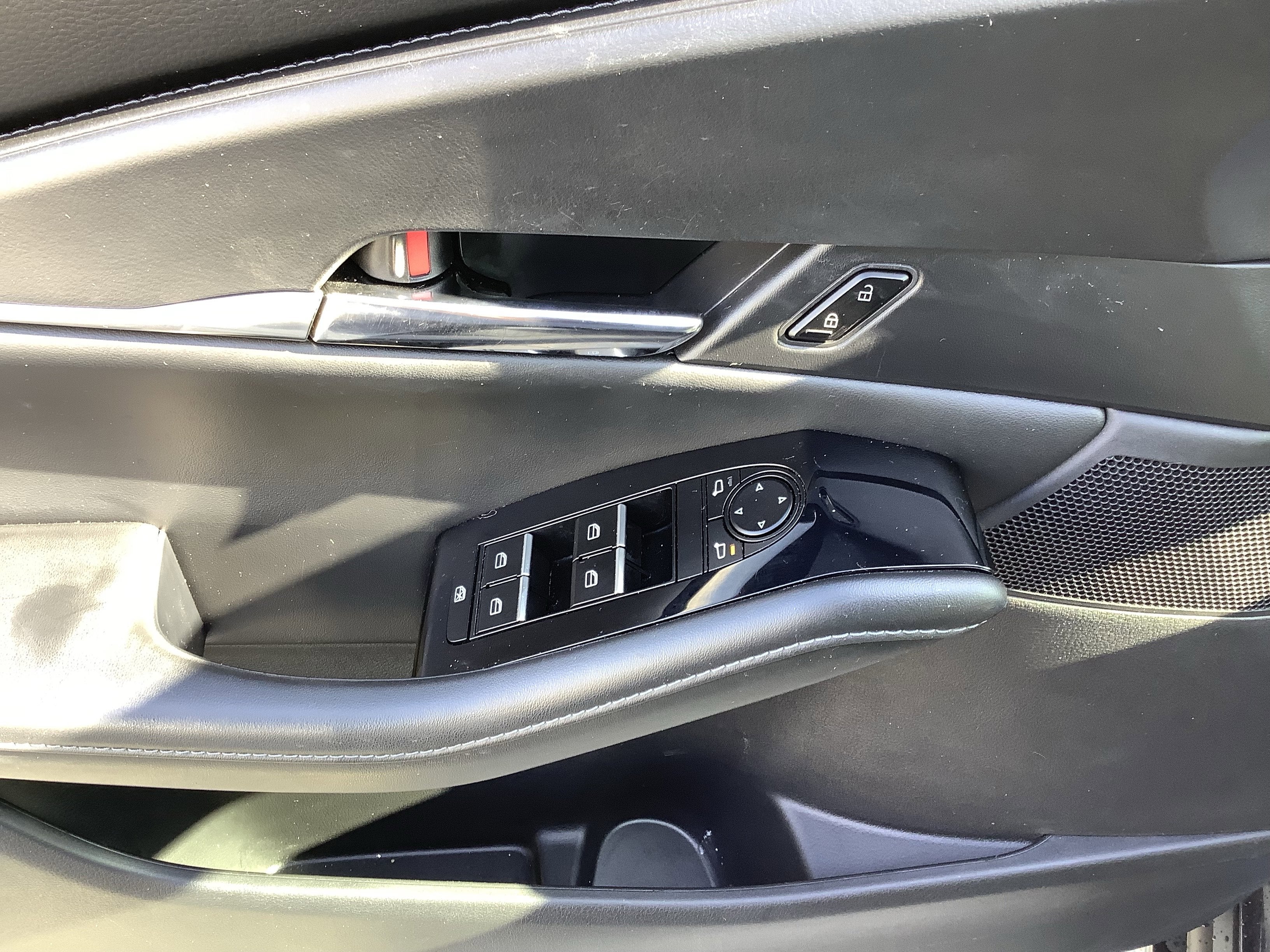 2024 Mazda Mazda CX-30 2.5 S Preferred Package