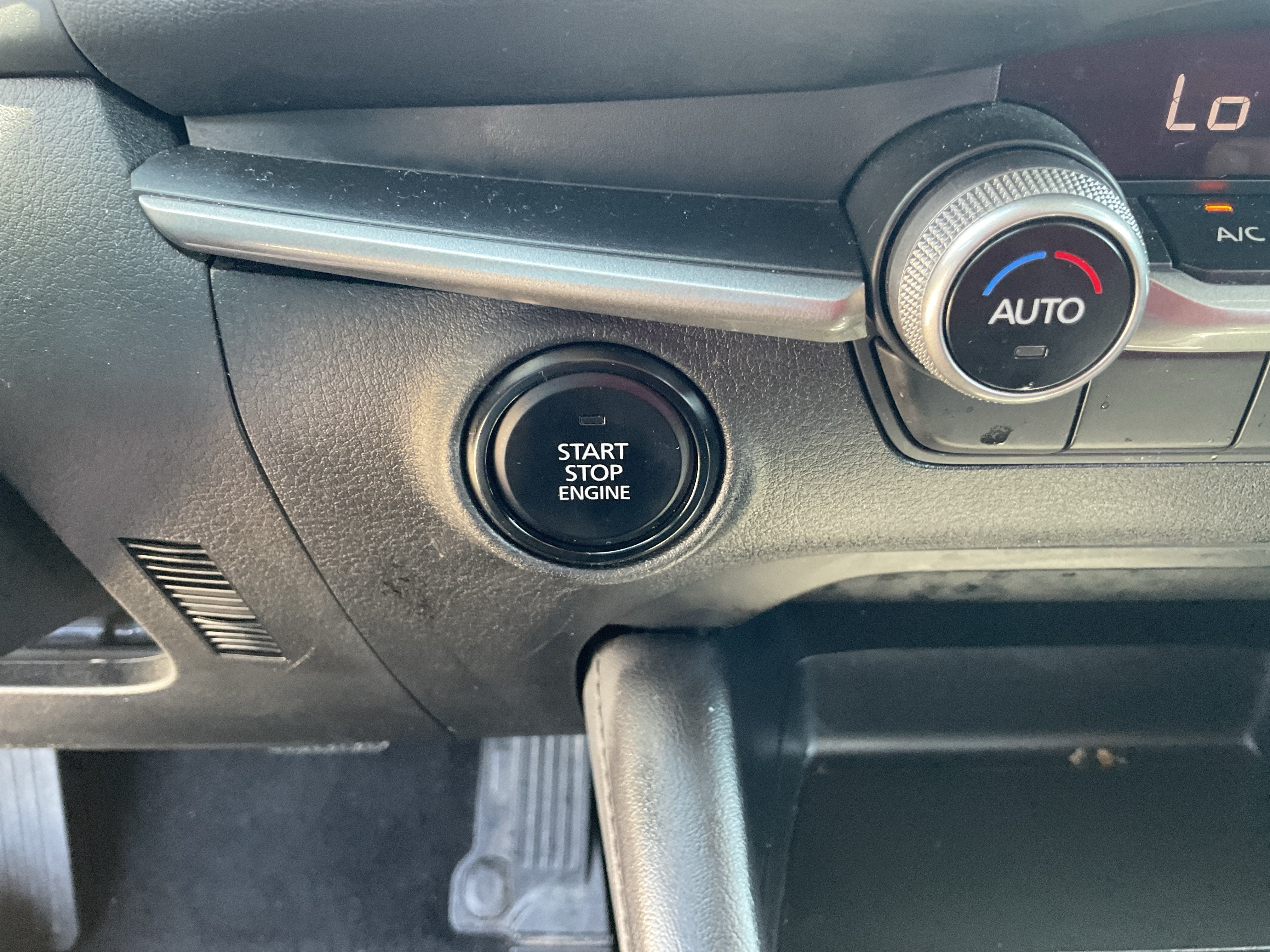 2024 Mazda Mazda3 Sedan 2.5 S Select Sport