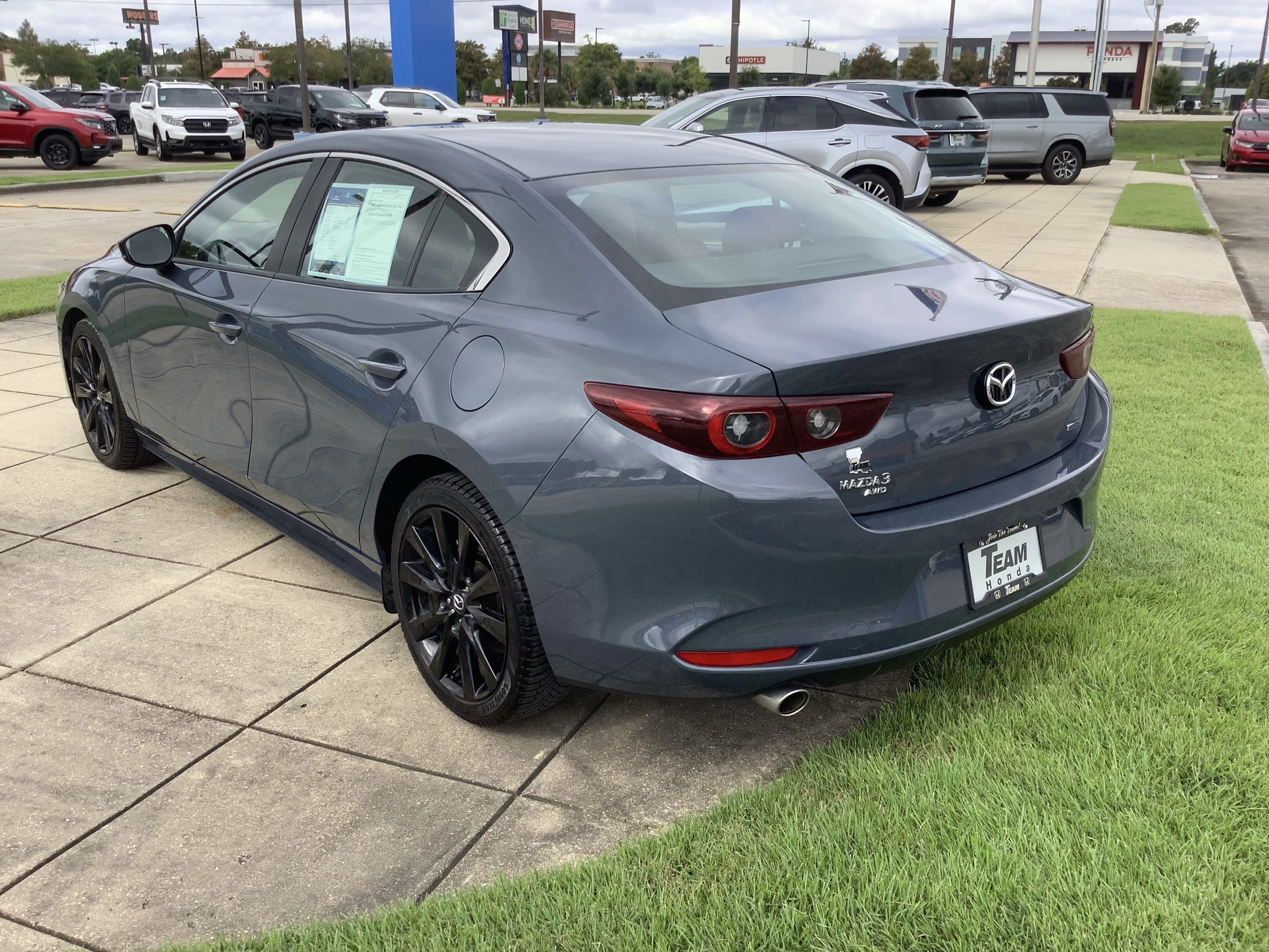 2024 Mazda Mazda3 Sedan 2.5 S Carbon Edition