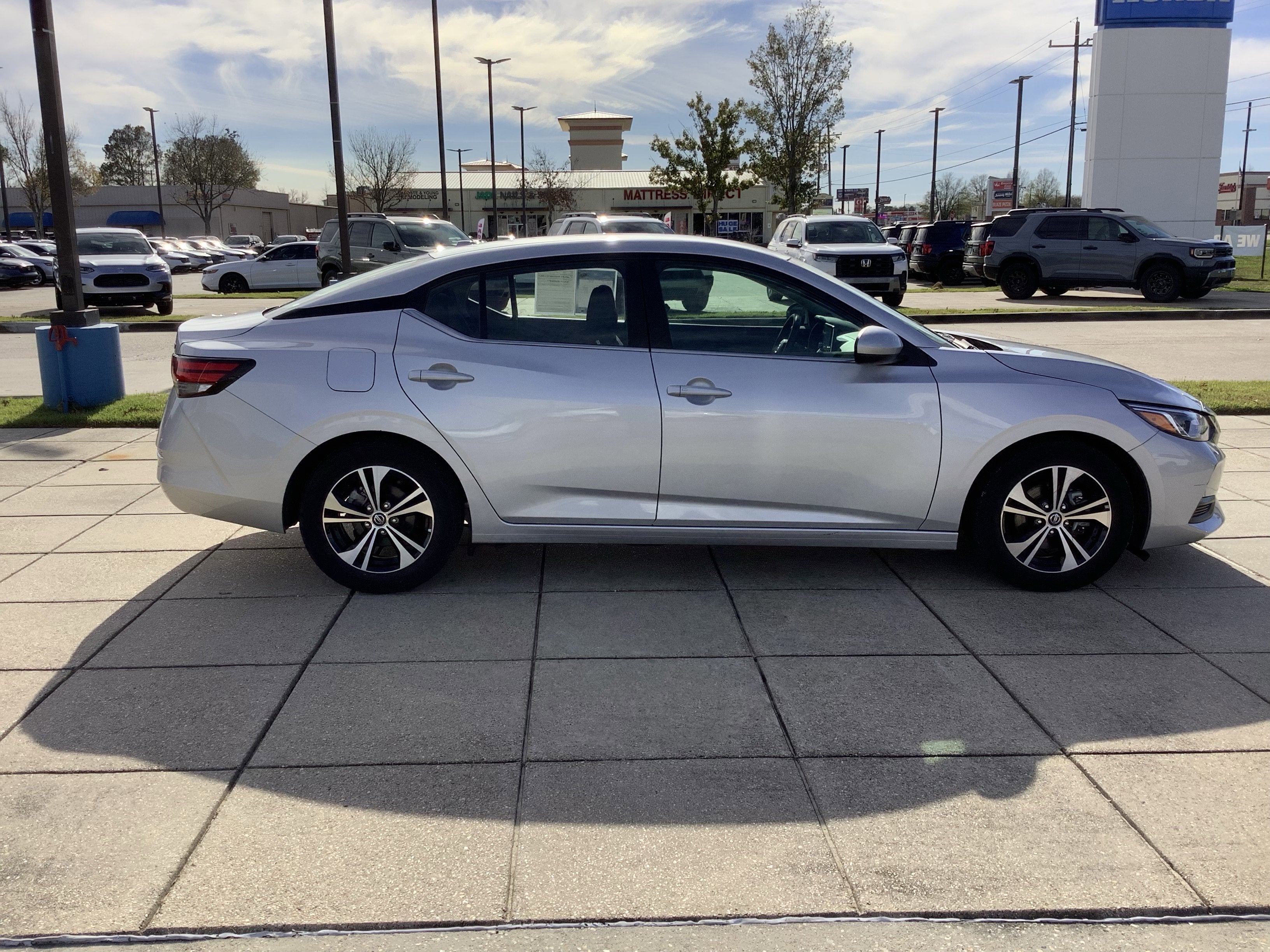 2023 Nissan Sentra SV