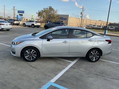 2023 Nissan Versa SV
