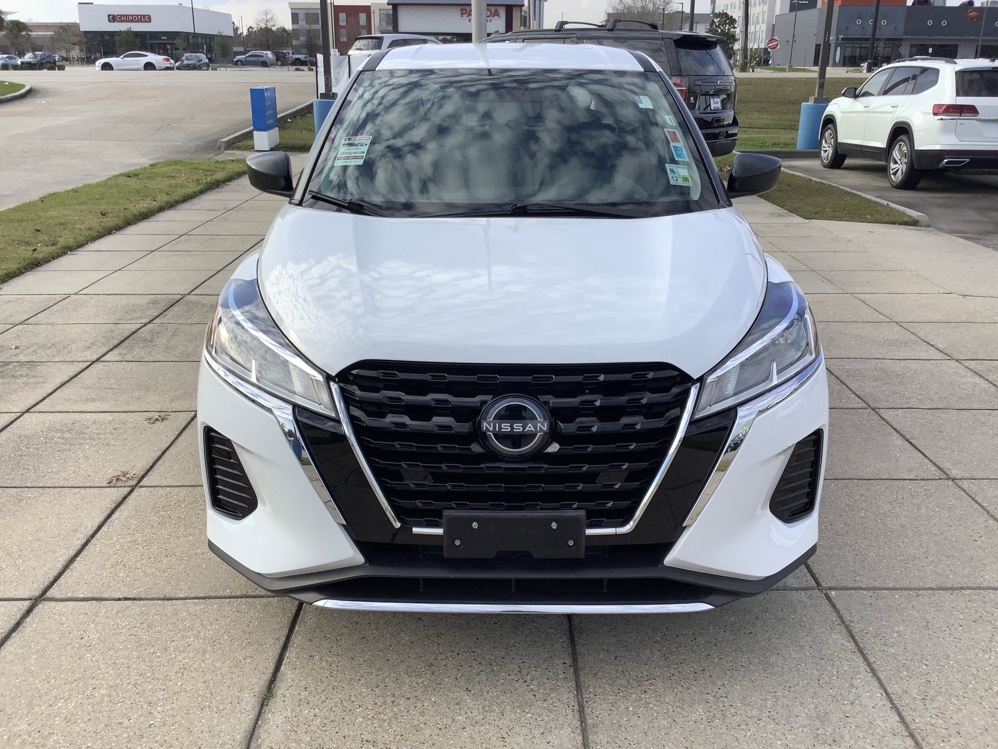 2023 Nissan Kicks S