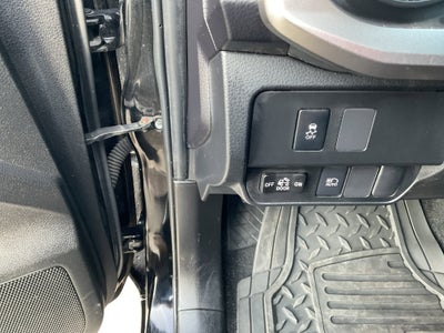 2022 Toyota Tacoma 2WD SR5