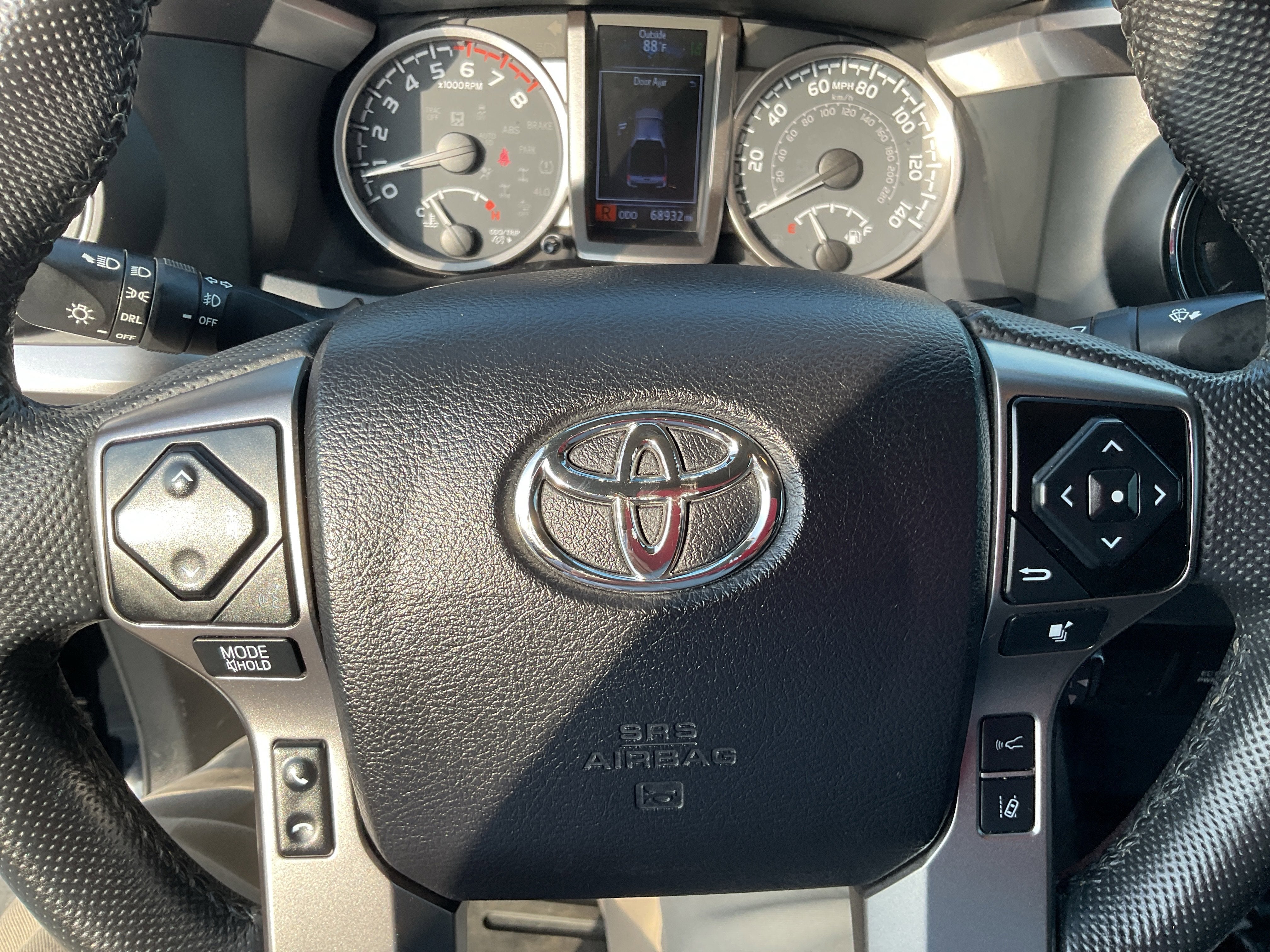 2022 Toyota Tacoma 2WD SR5