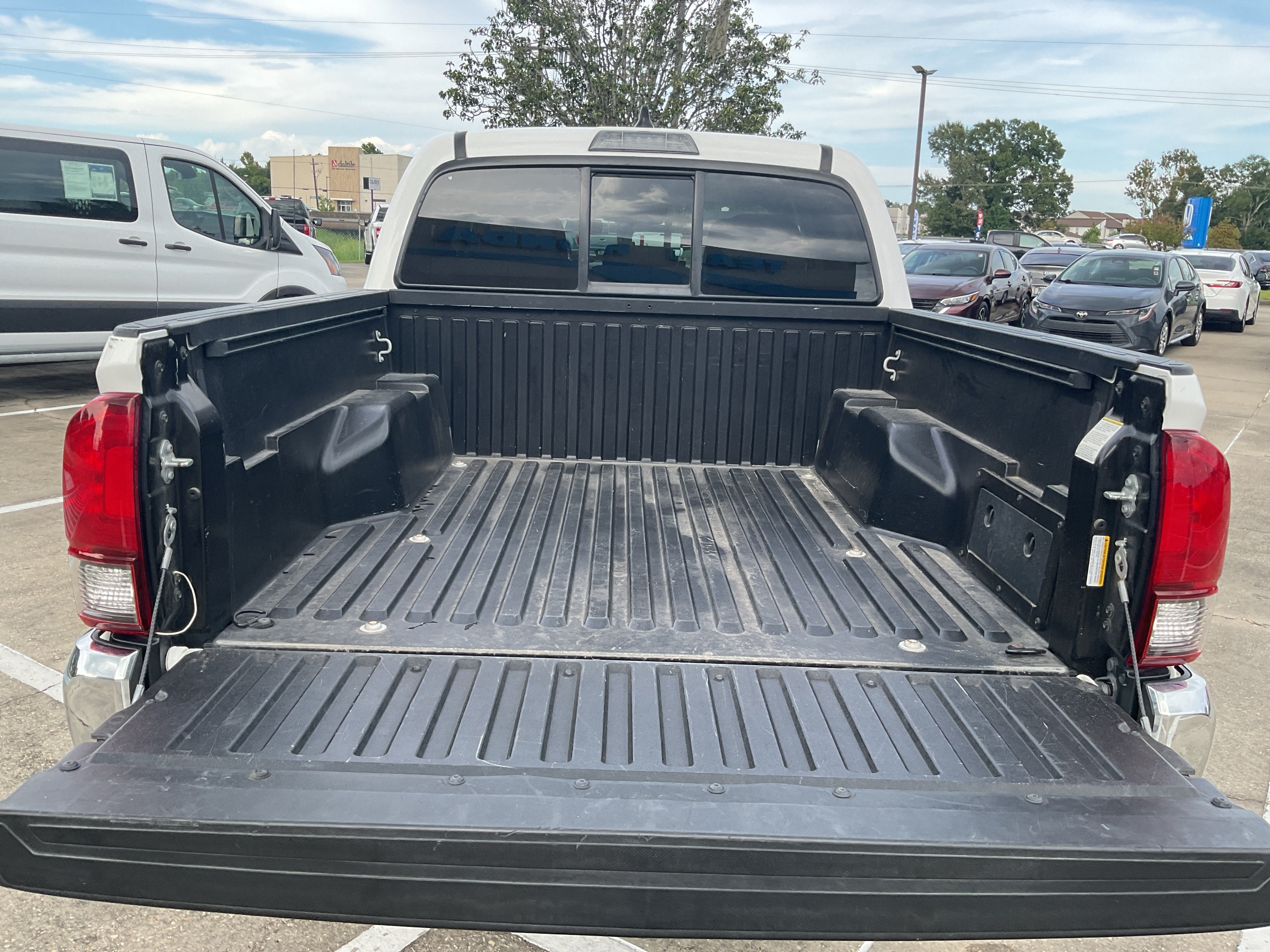 2023 Toyota Tacoma 2WD SR5