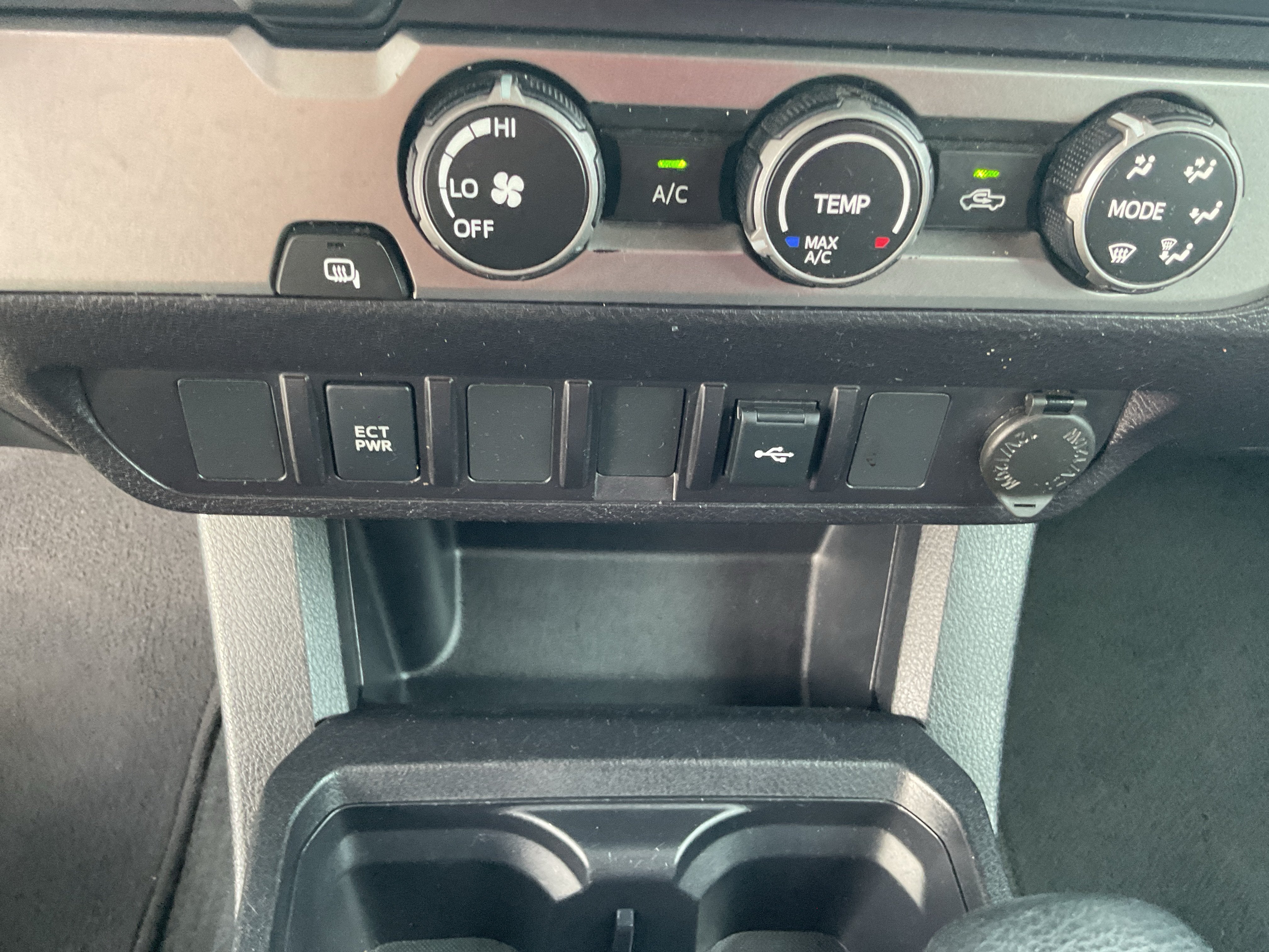 2023 Toyota Tacoma 2WD SR5