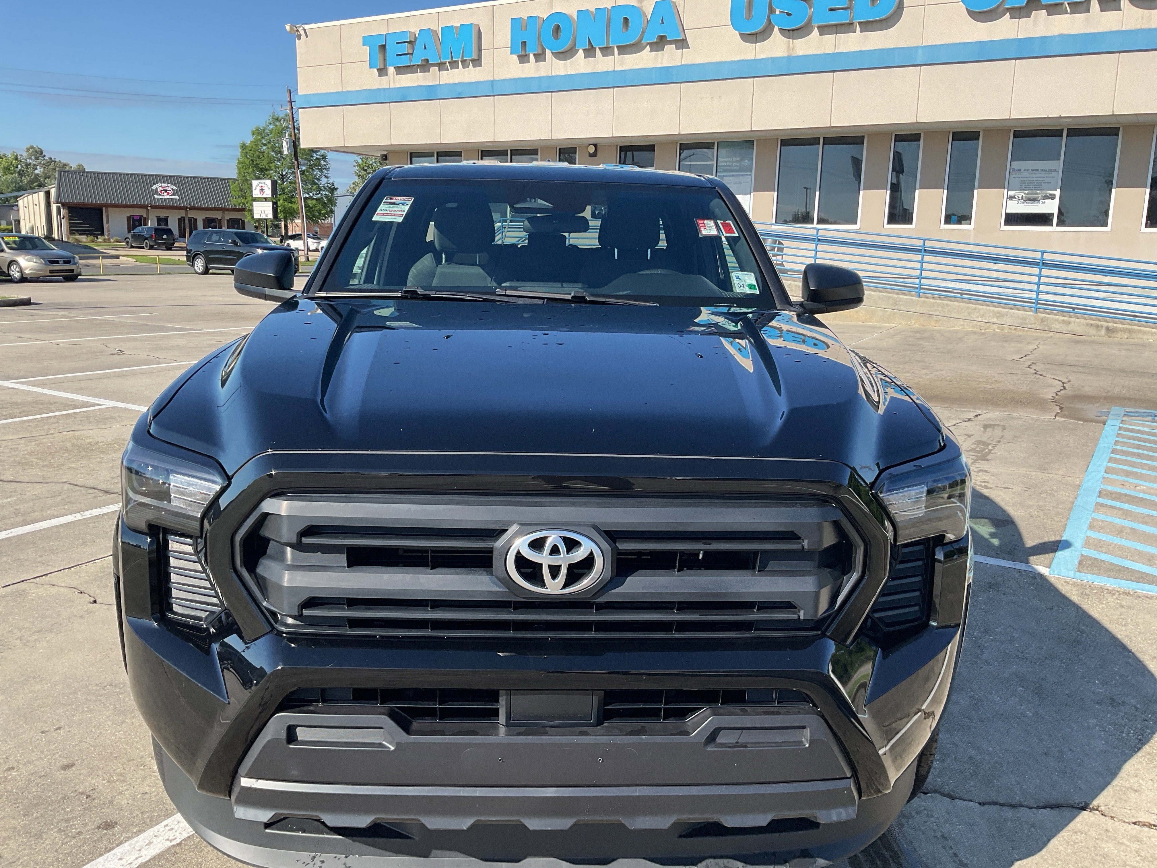 2024 Toyota Tacoma 4WD SR