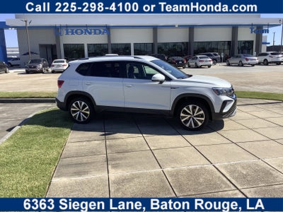 2024 Volkswagen Taos SE
