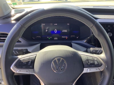 2024 Volkswagen Taos SE
