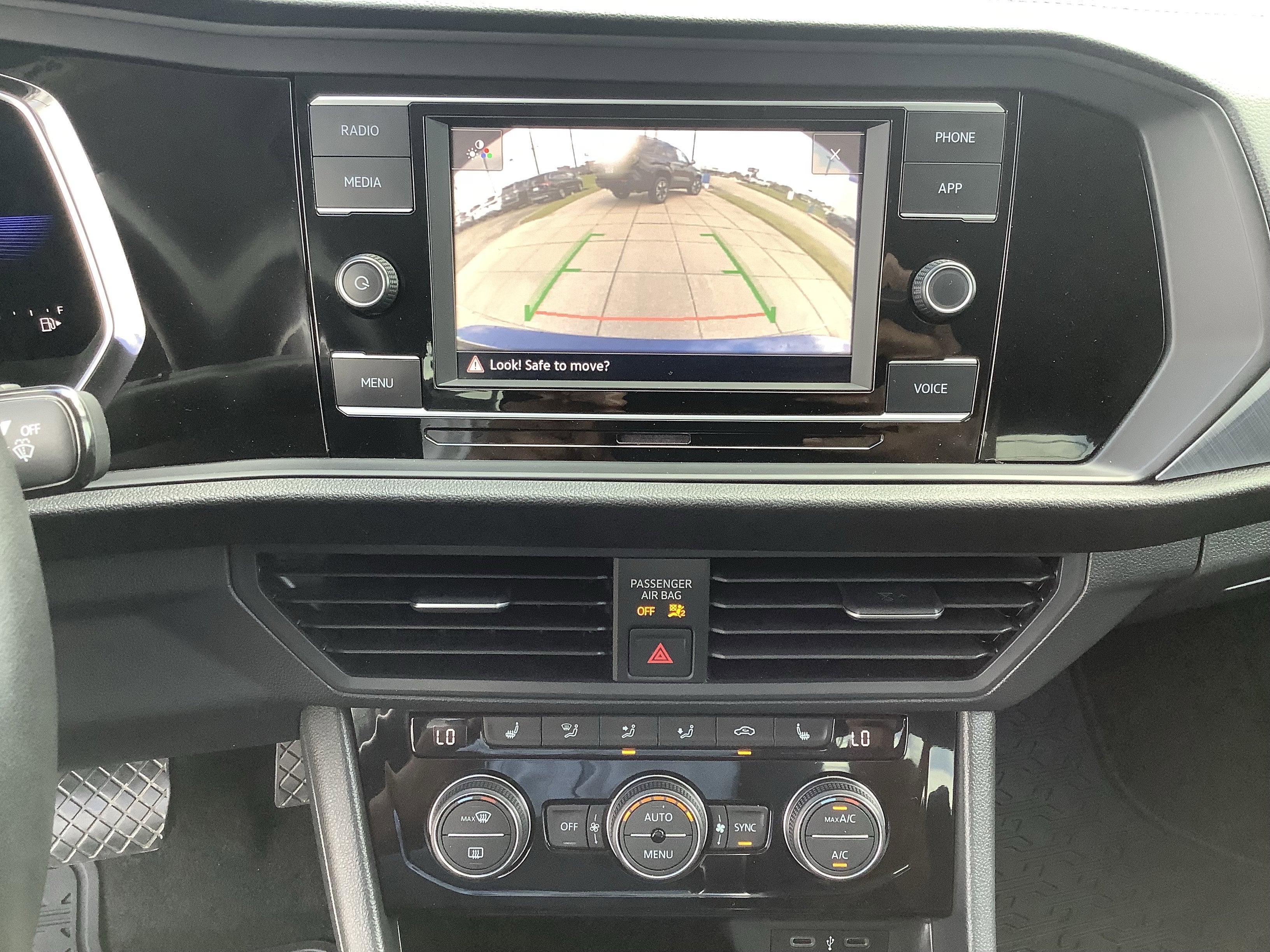 2022 Volkswagen Jetta SE