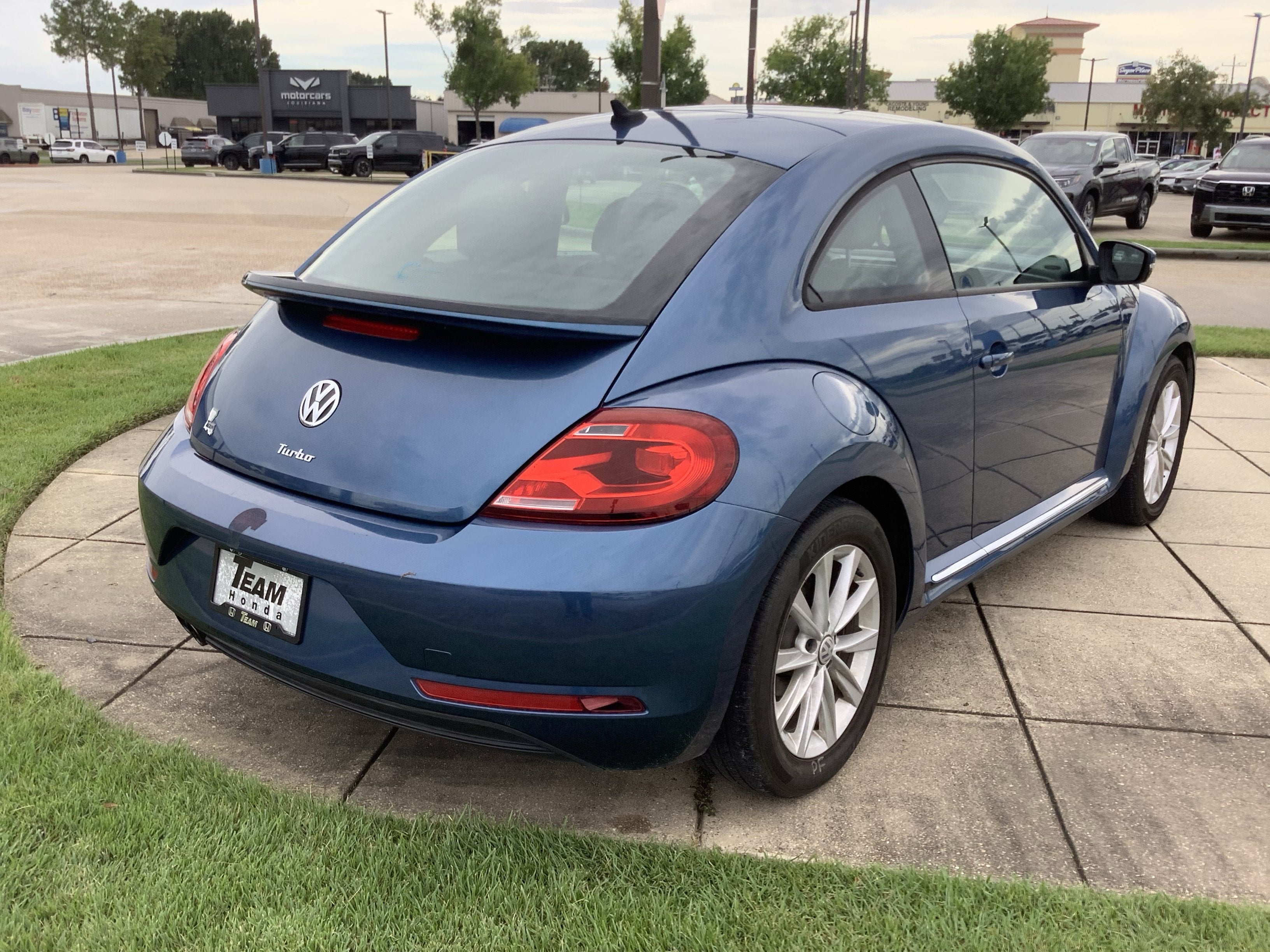 2018 Volkswagen Beetle Coast