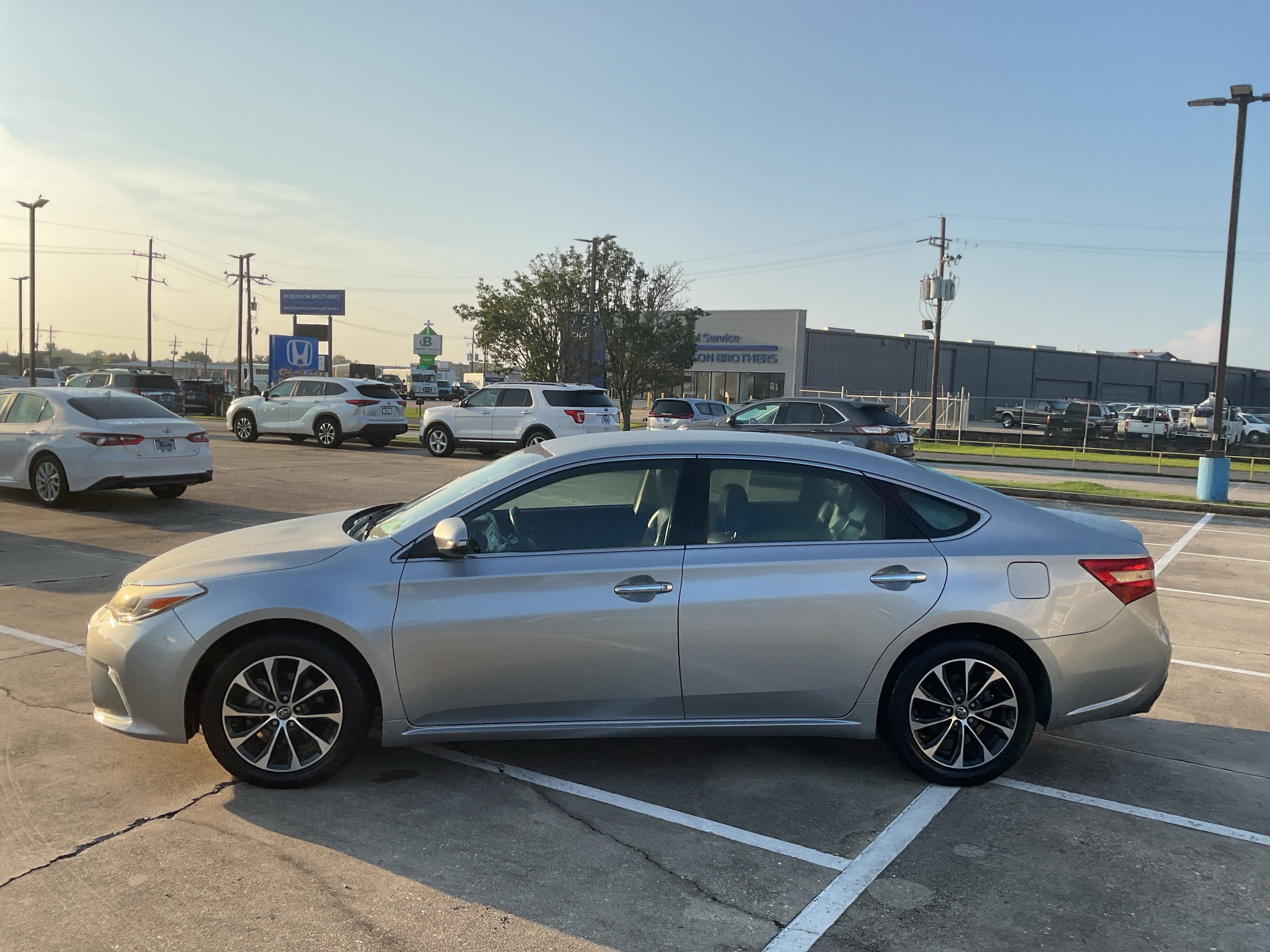 2016 Toyota Avalon Limited