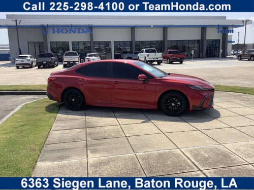 2025 Toyota Camry SE
