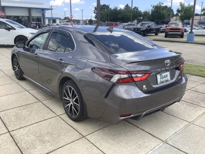 2024 Toyota Camry SE