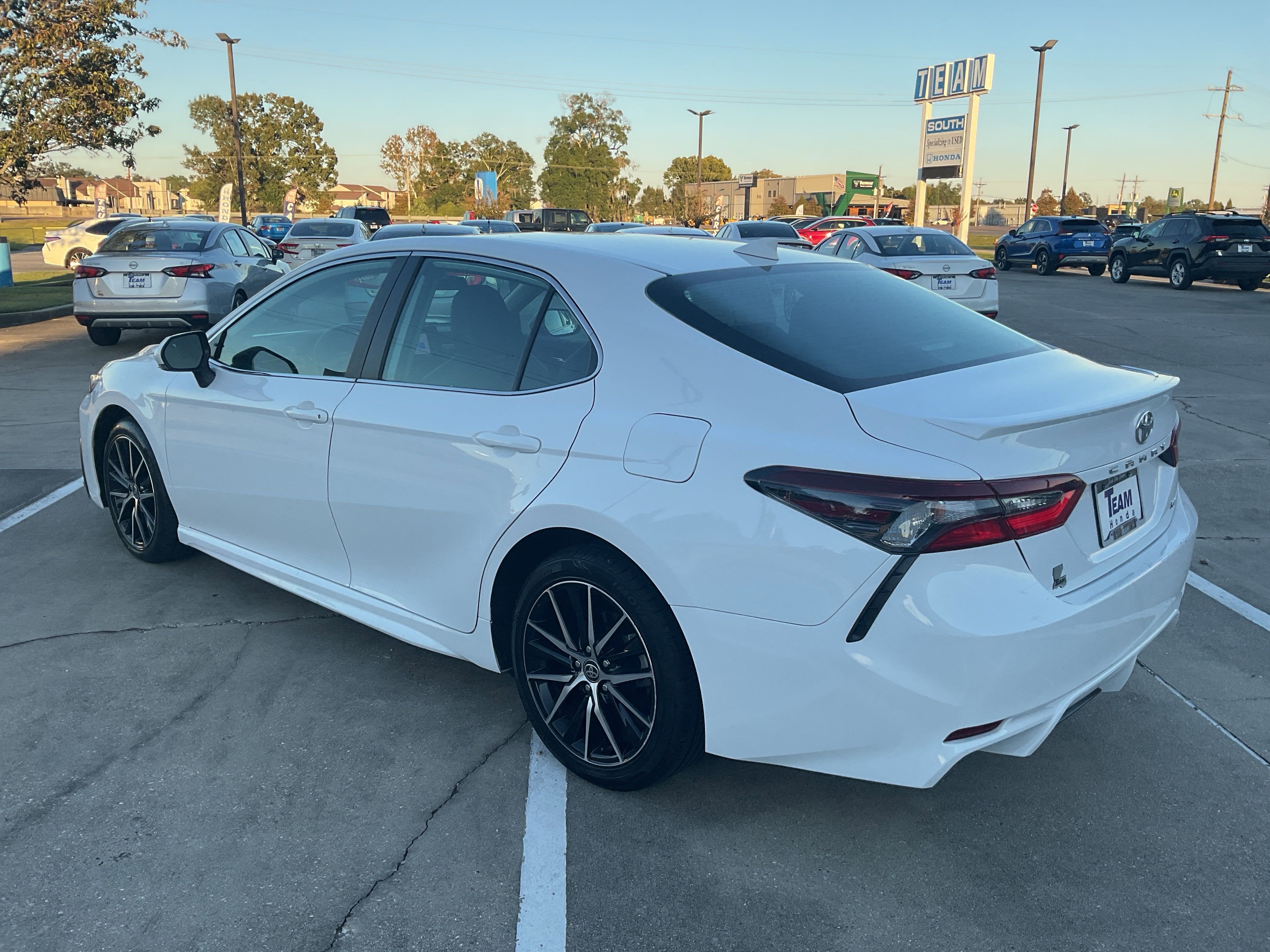 2024 Toyota Camry SE