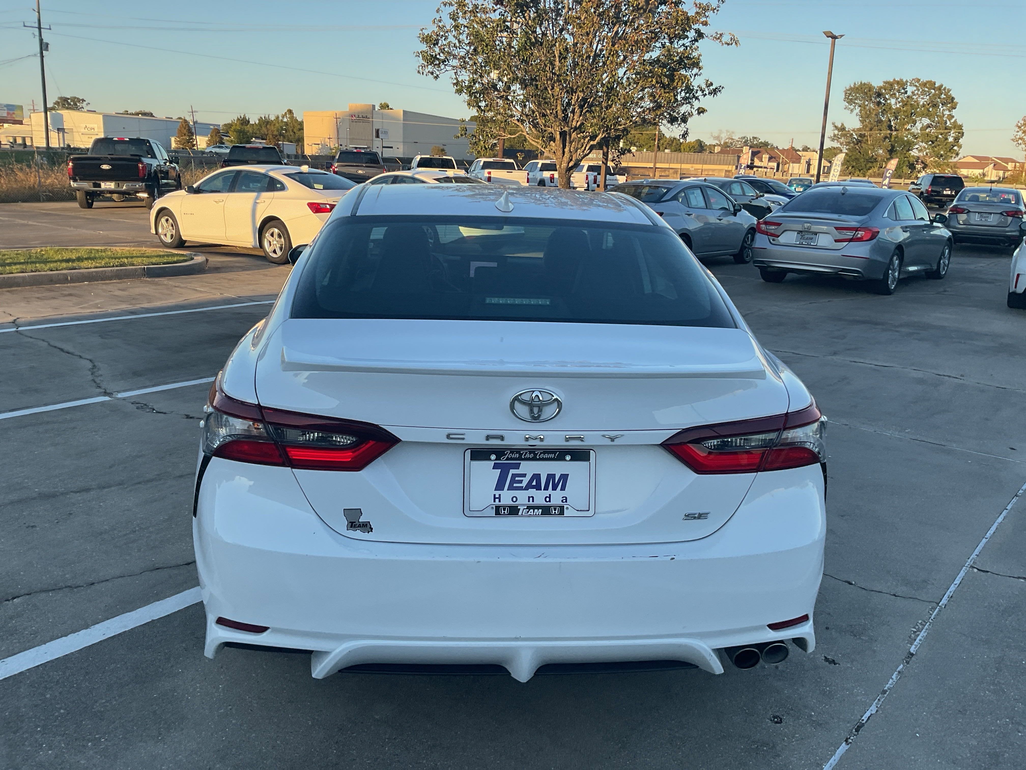 2024 Toyota Camry SE