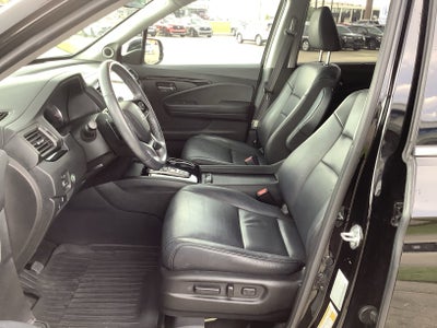 2022 Honda Pilot Touring 7-Passenger