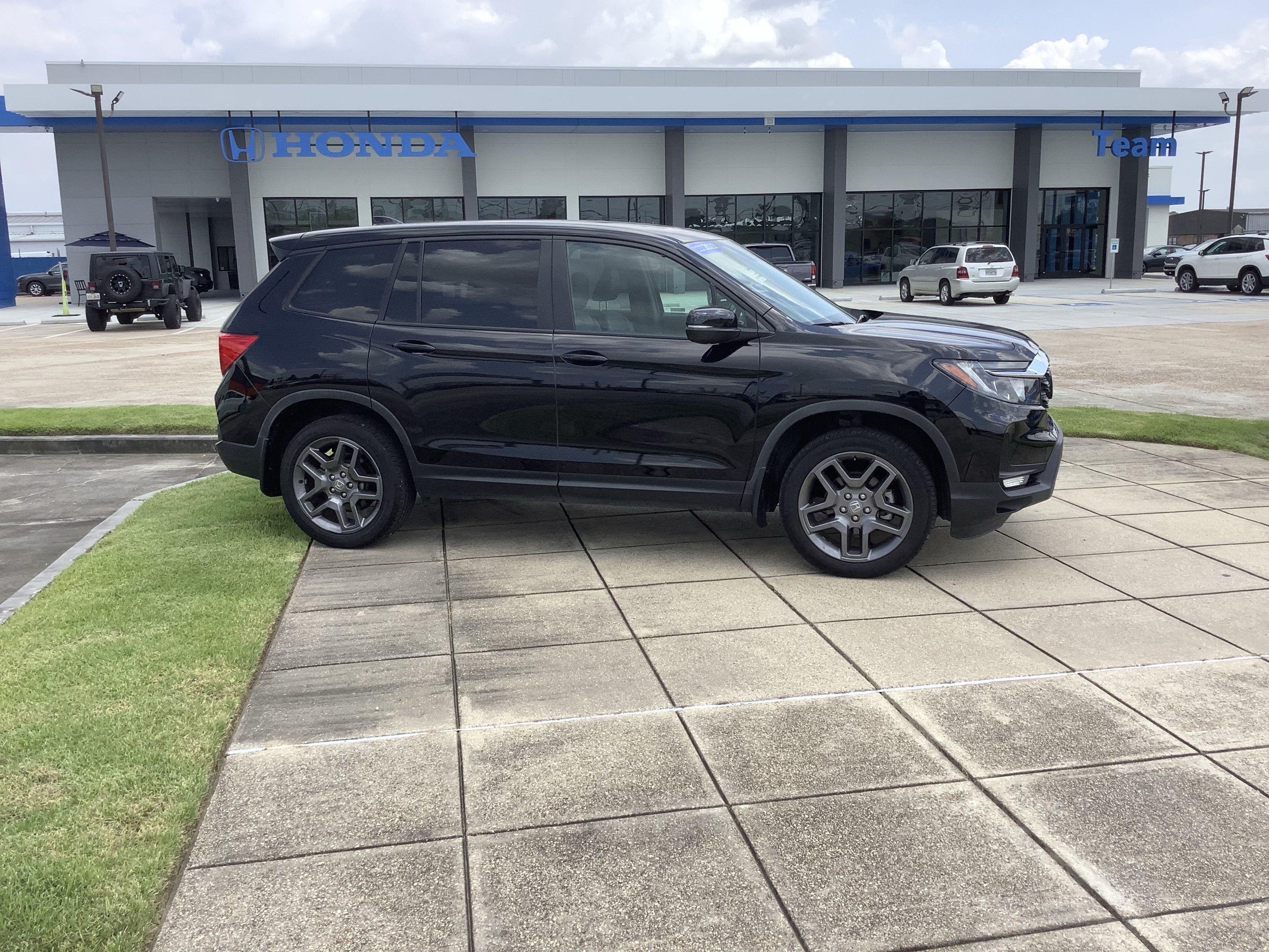 2023 Honda Passport EX-L