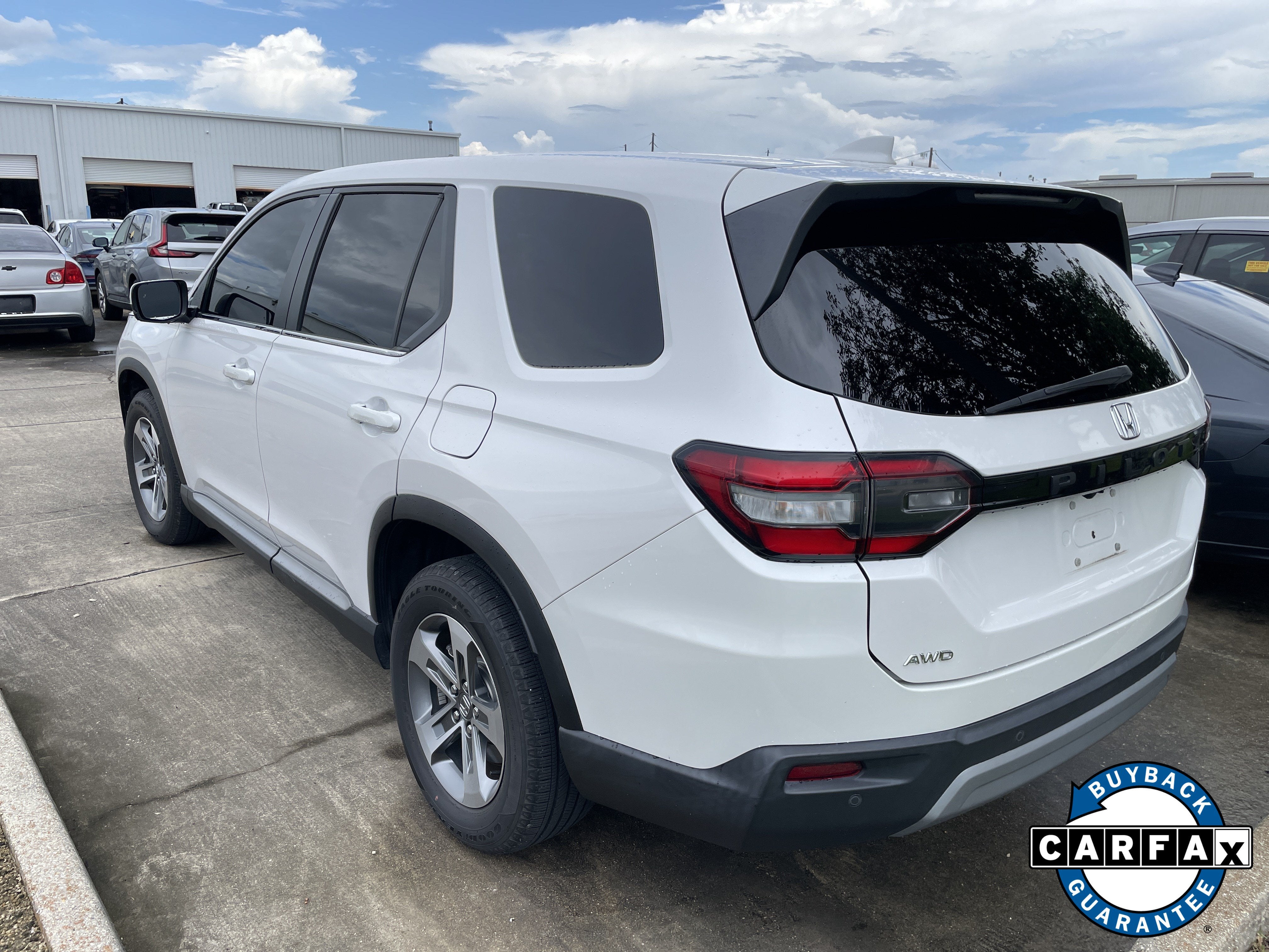 2024 Honda Pilot EX-L 8 Passenger