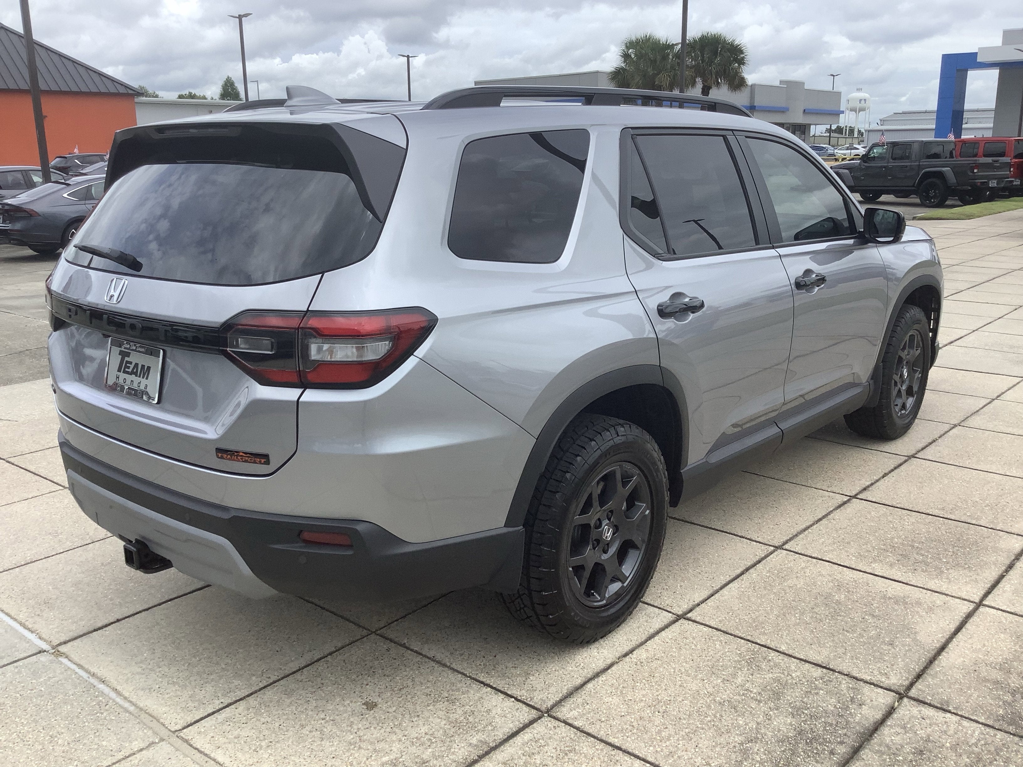 2025 Honda Pilot TrailSport