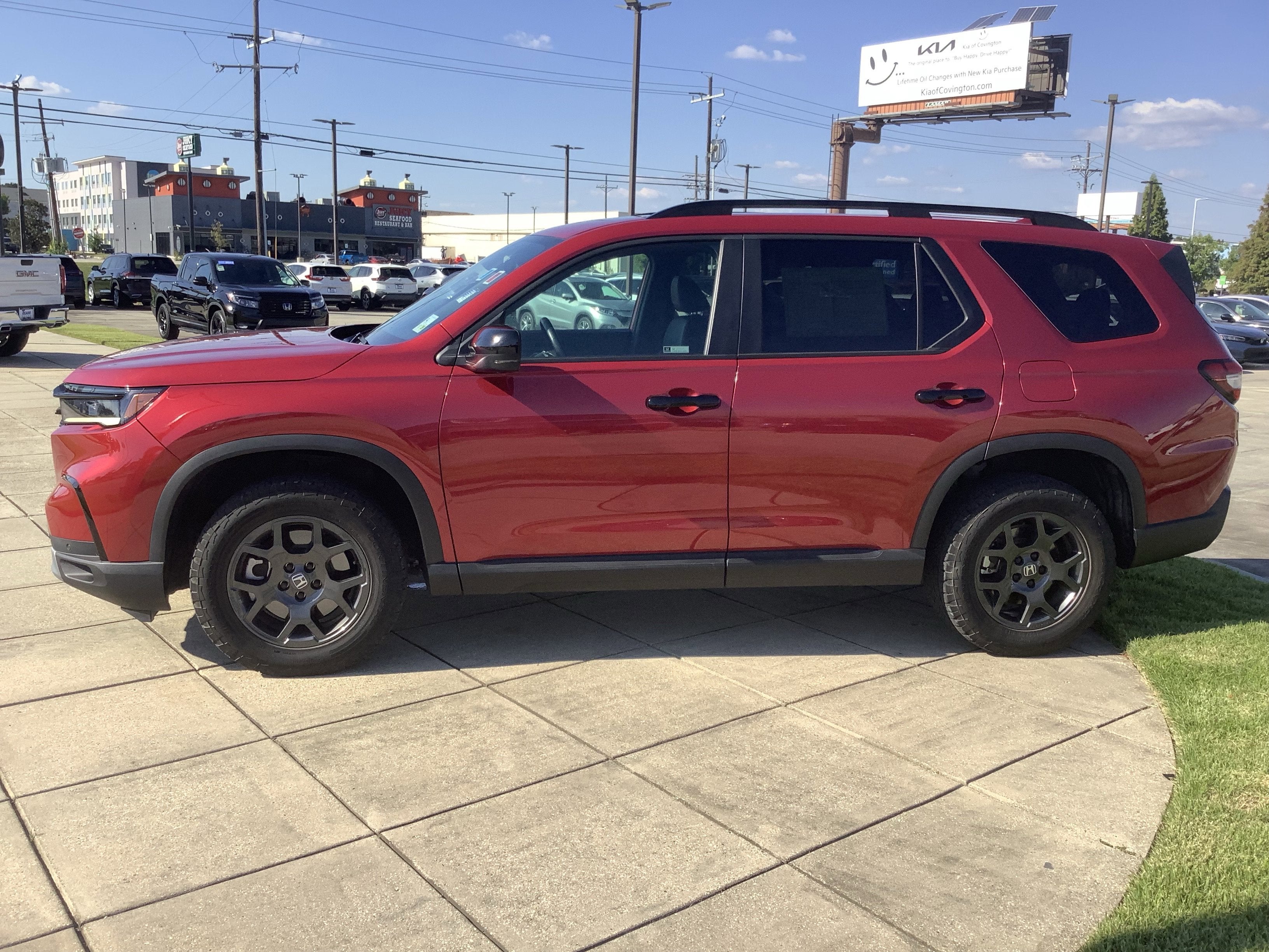 2023 Honda Pilot TrailSport