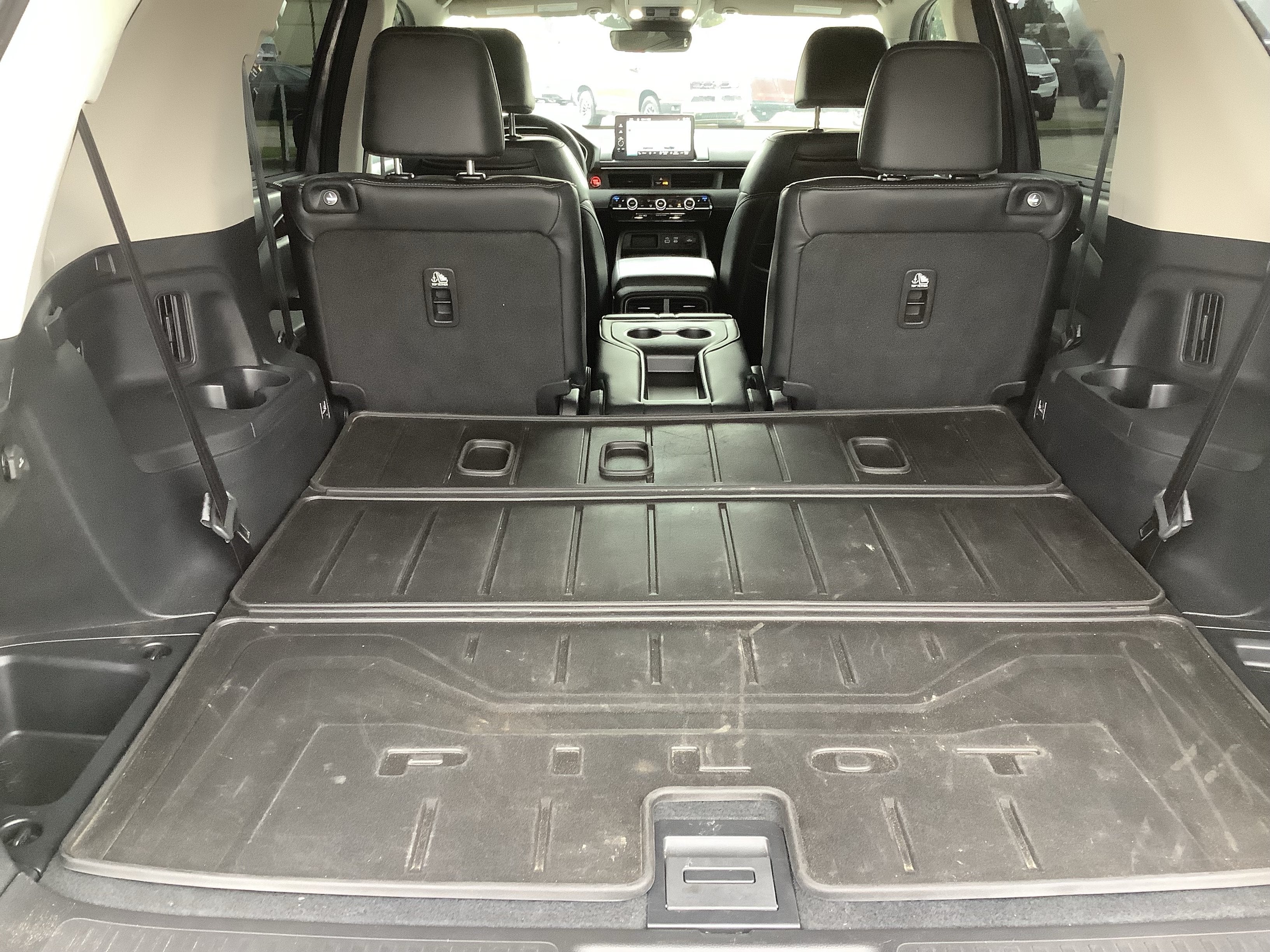 2023 Honda Pilot Elite