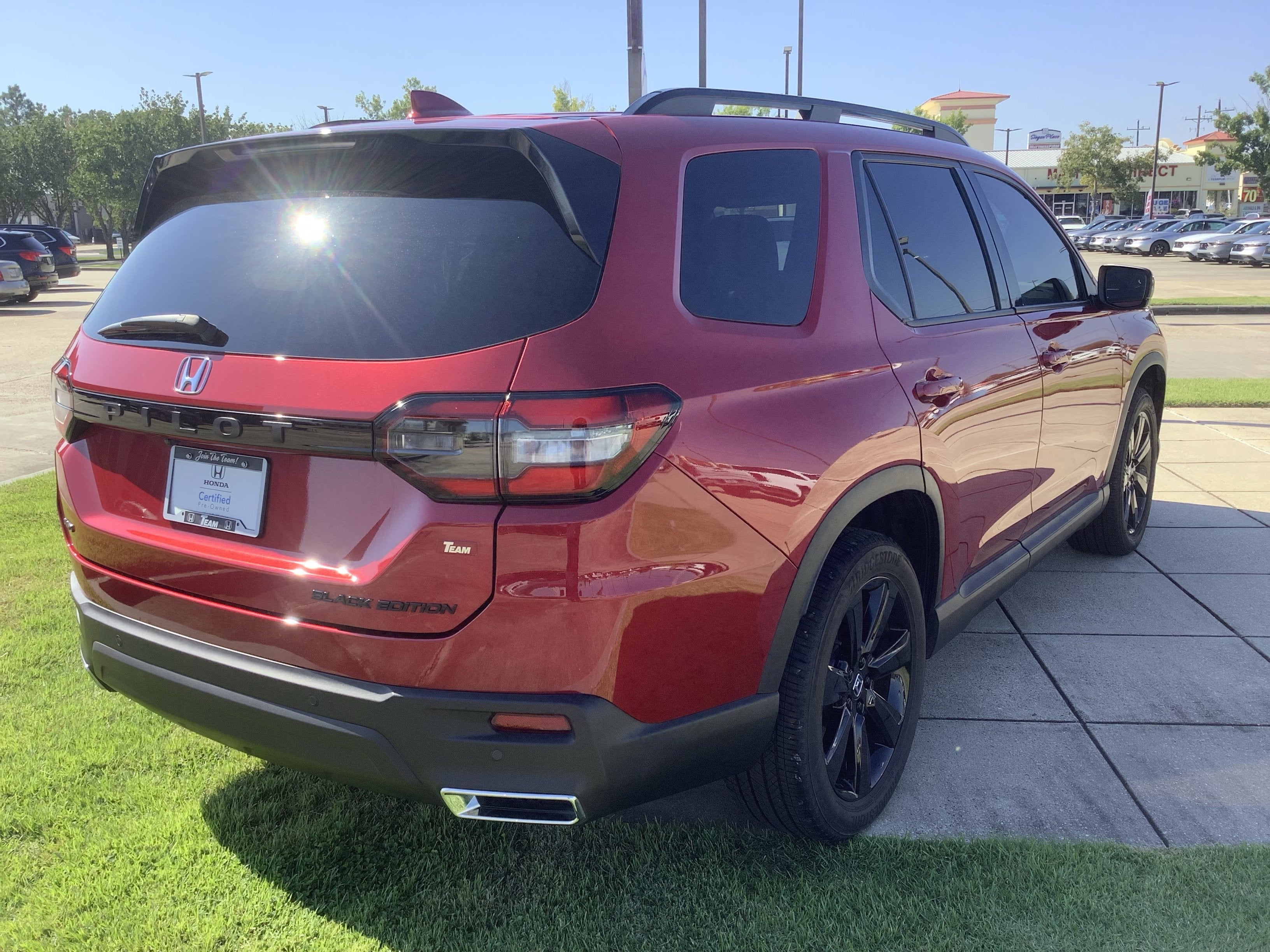 2025 Honda Pilot Black Edition