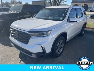 2023 Honda Pilot EX-L 8 Passenger