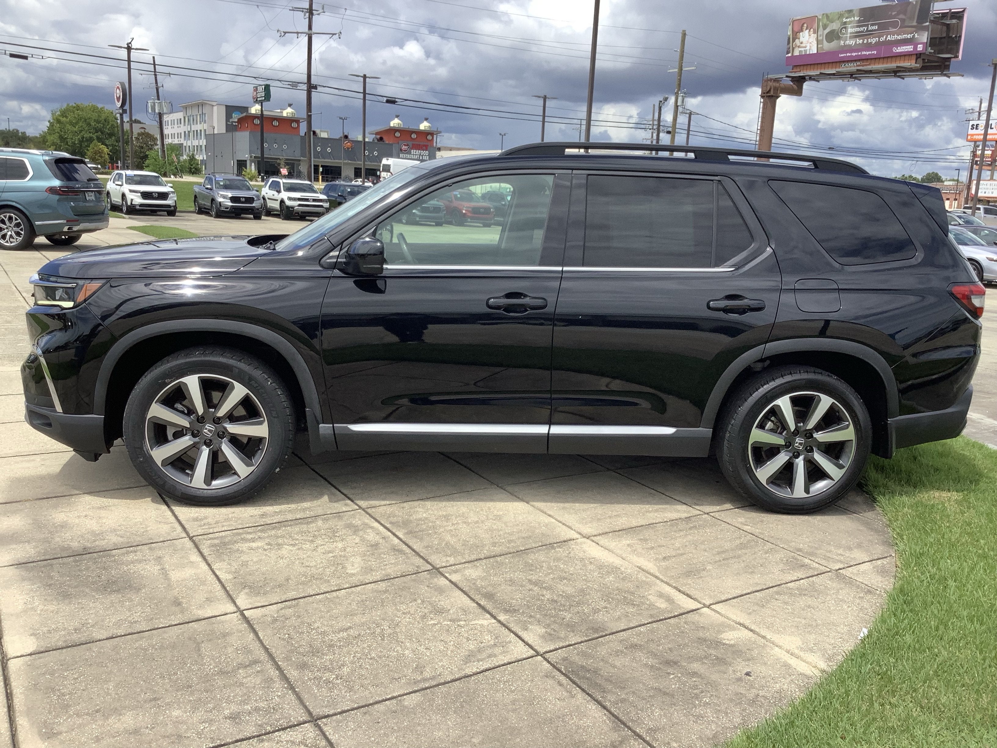 2024 Honda Pilot Touring