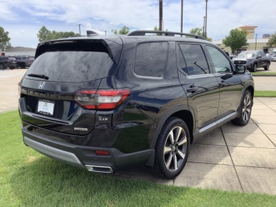 2024 Honda Pilot Touring
