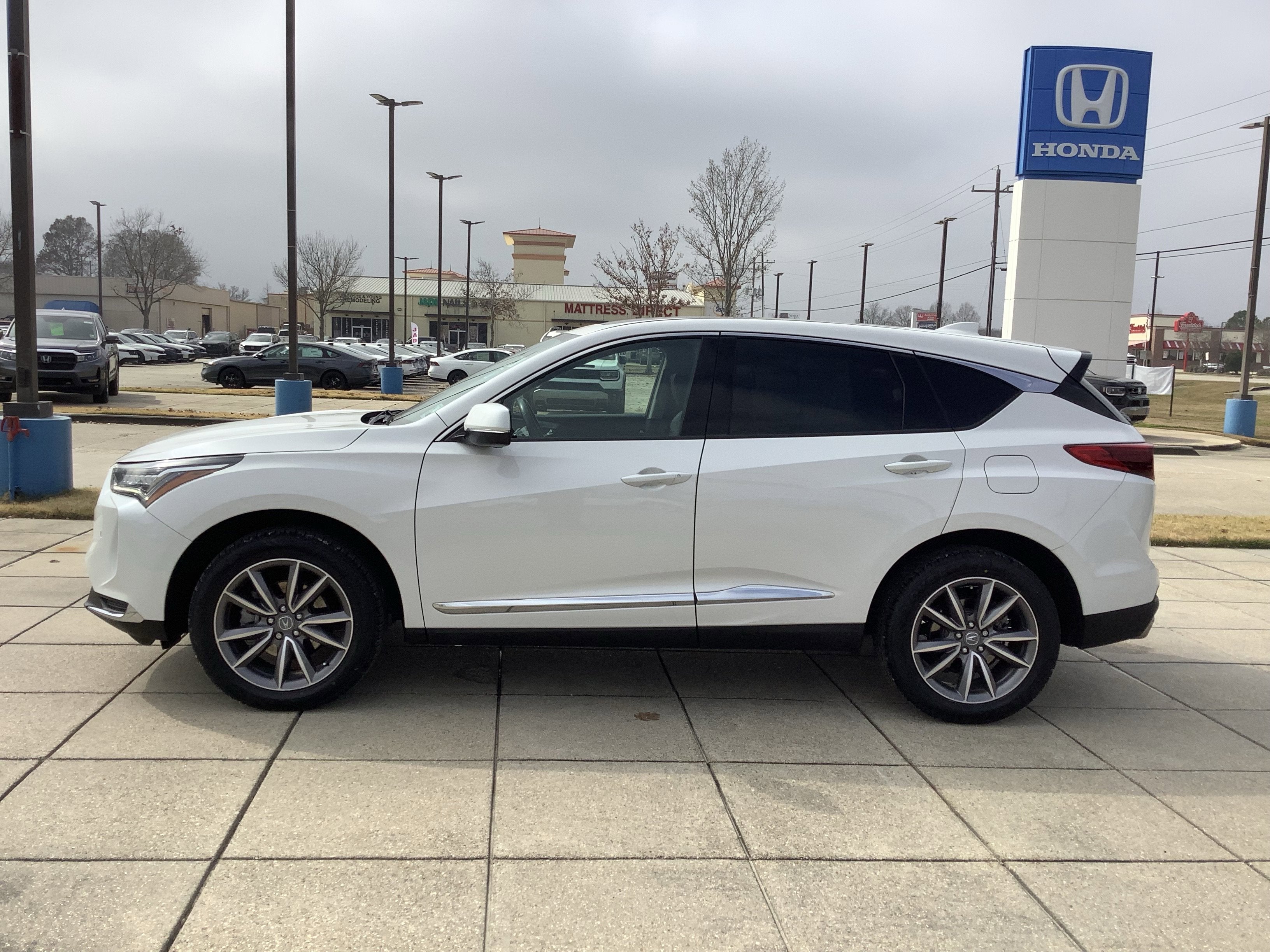 2023 Acura RDX w/Technology Package
