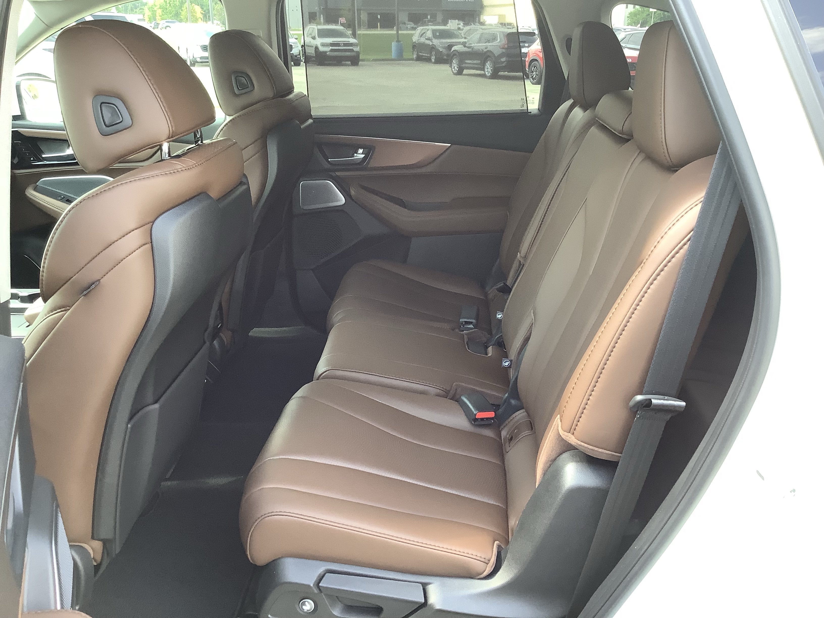 2025 Acura MDX w/Technology Package