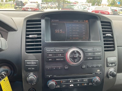 2008 Nissan Pathfinder LE