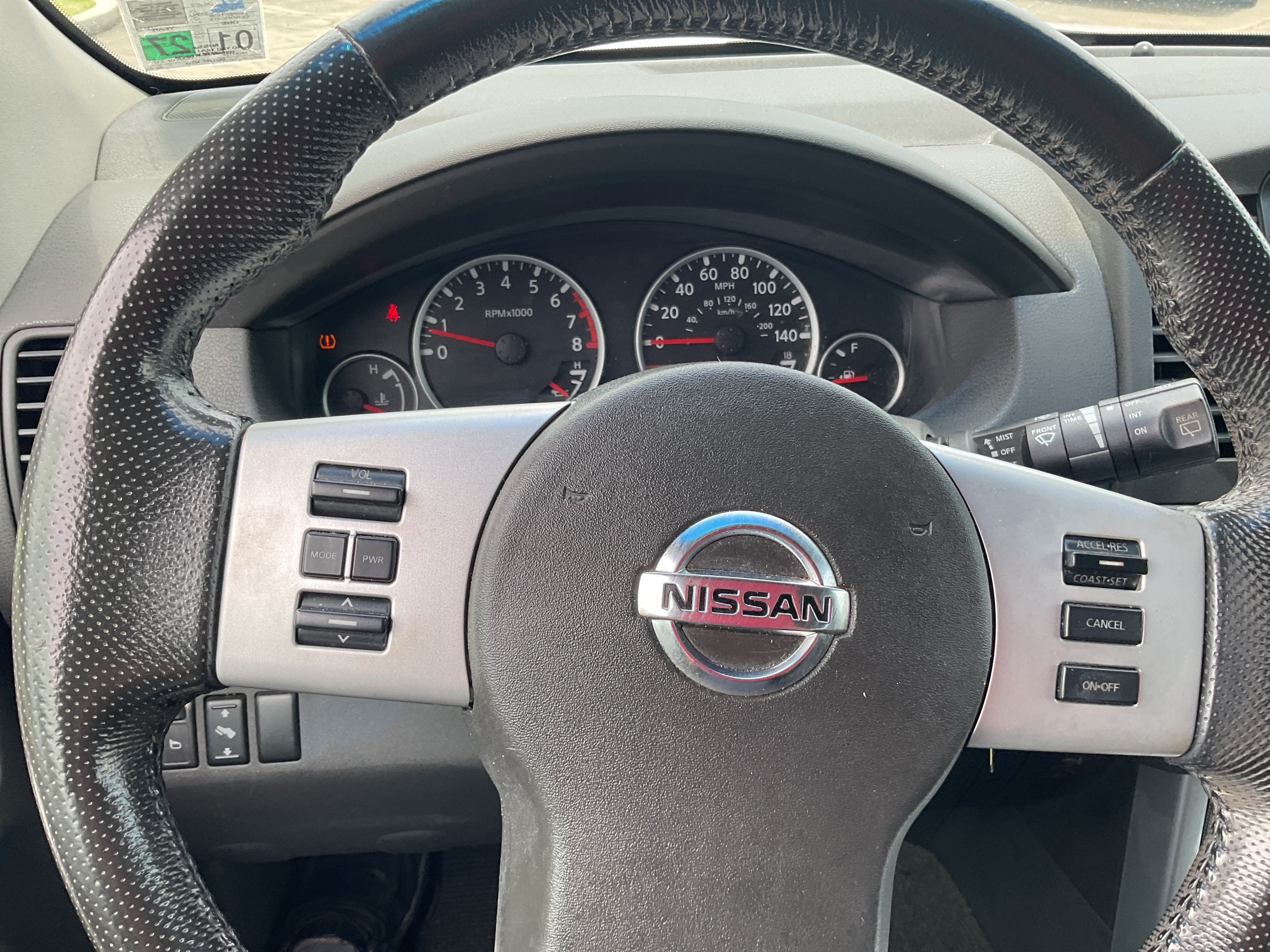 2008 Nissan Pathfinder LE