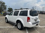 2008 Nissan Pathfinder LE