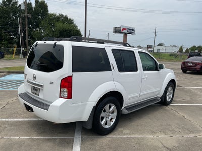 2008 Nissan Pathfinder LE
