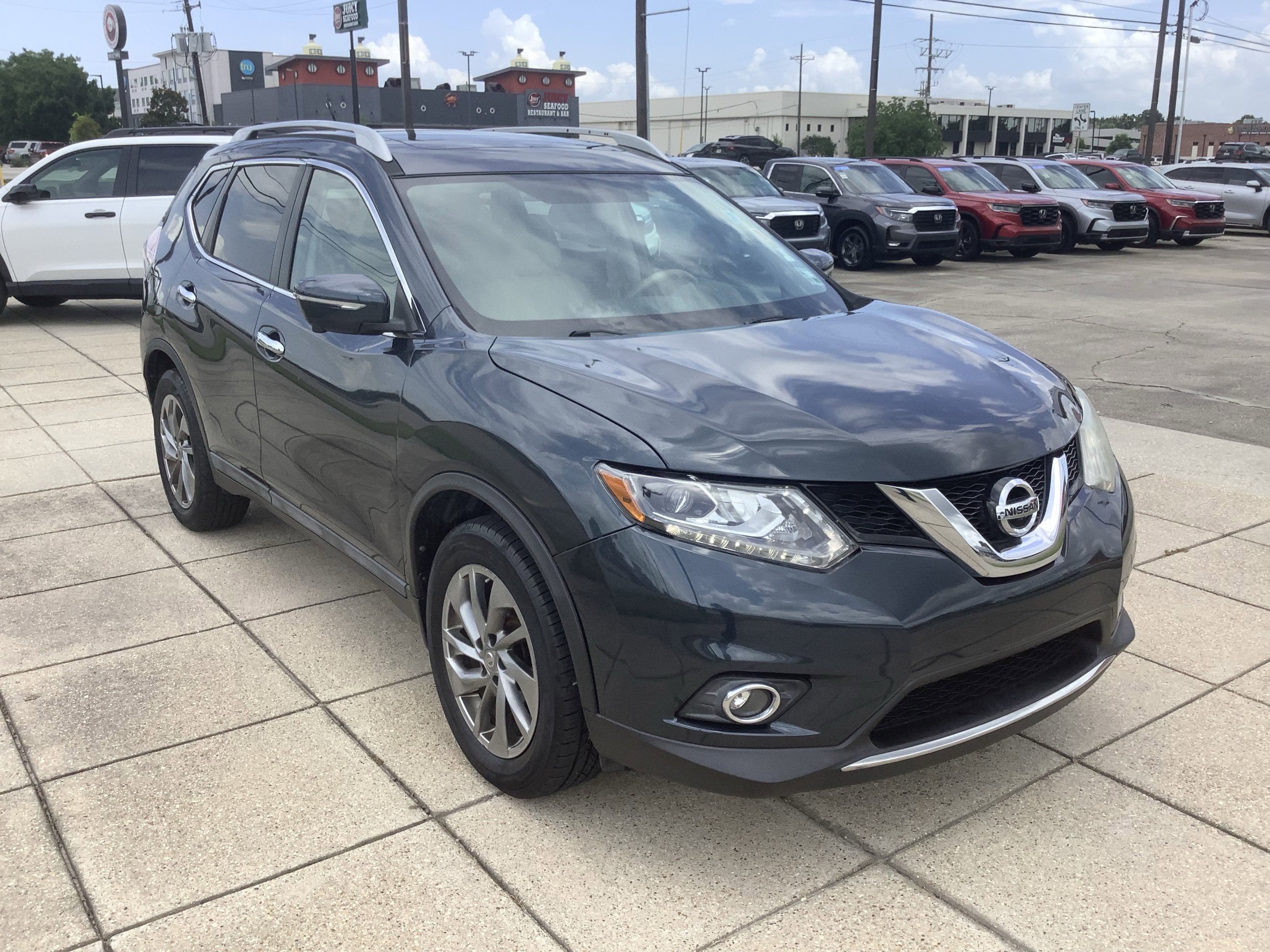 2015 Nissan Rogue SL