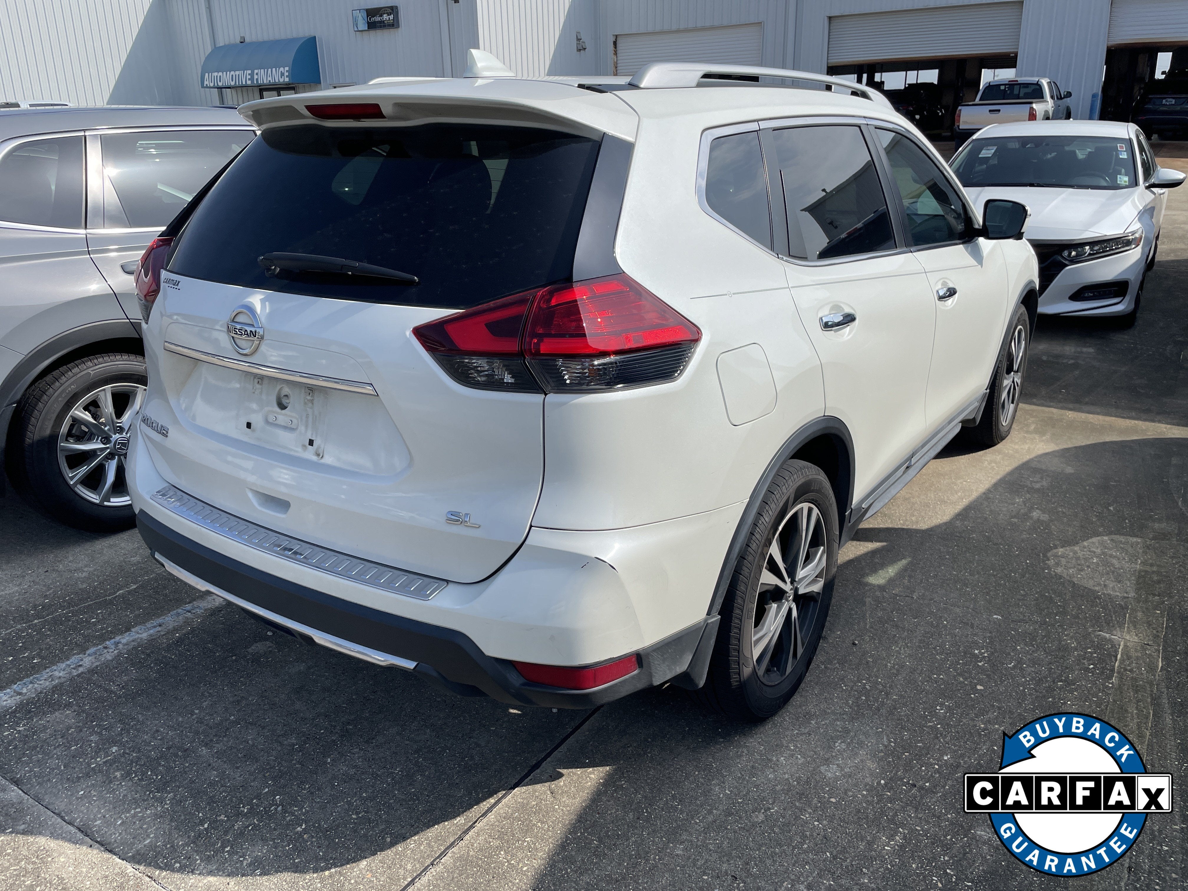 2017 Nissan Rogue SL