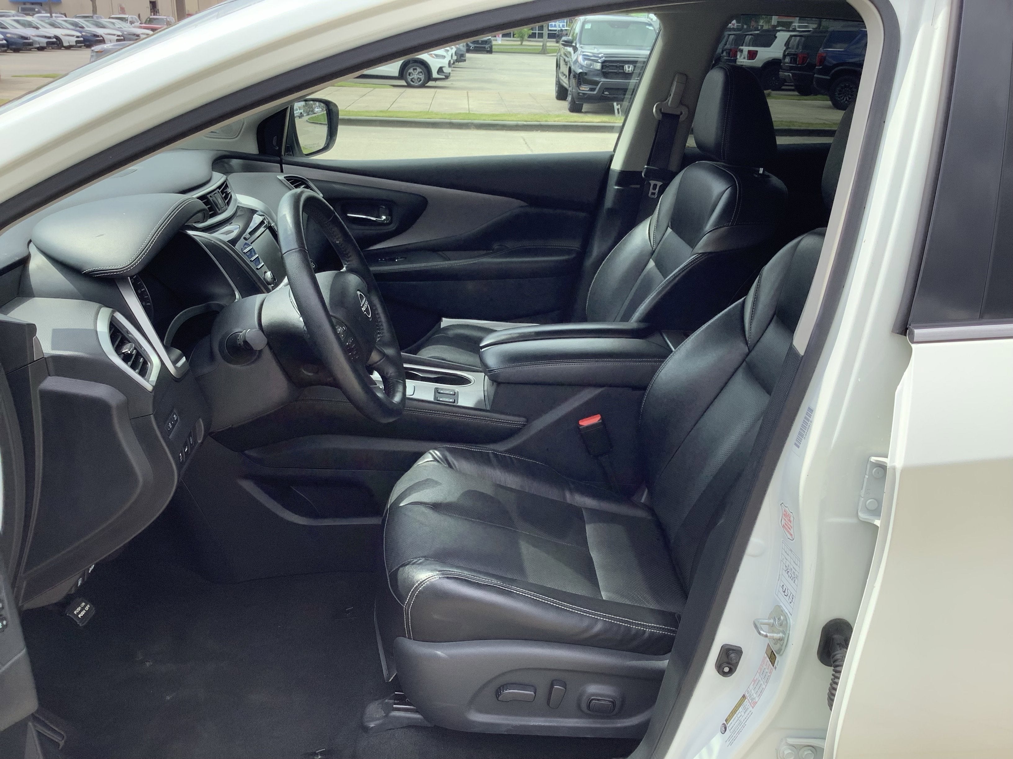 2023 Nissan Murano SL